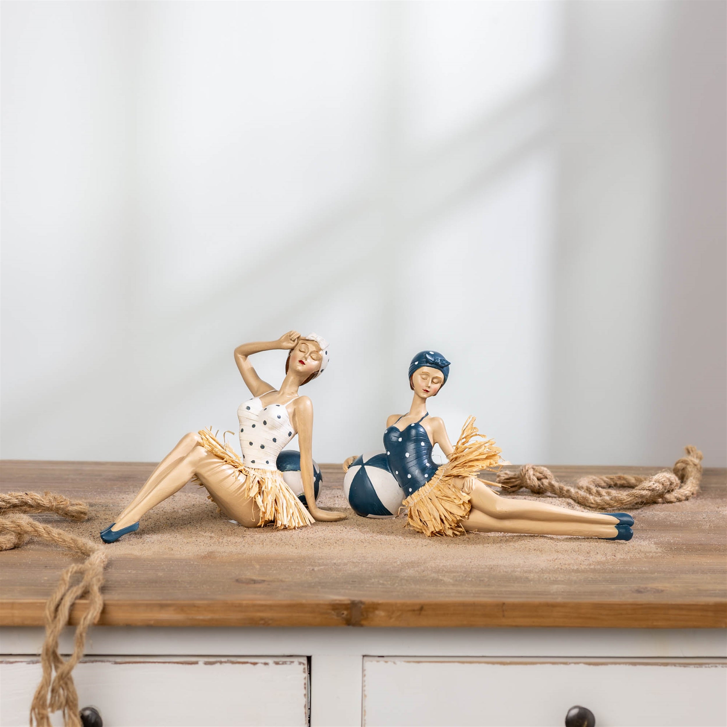Retro Beach Babe Figurine (Set of 2)