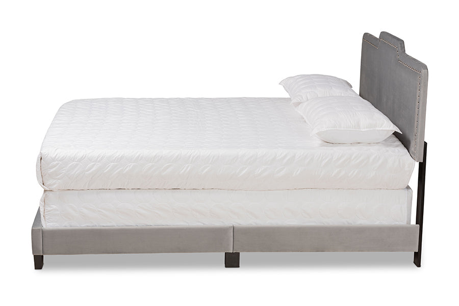Baxton Studio Benjen Modern and Contemporary Glam Grey Velvet Fabric Upholstered Full Size Panel Bed