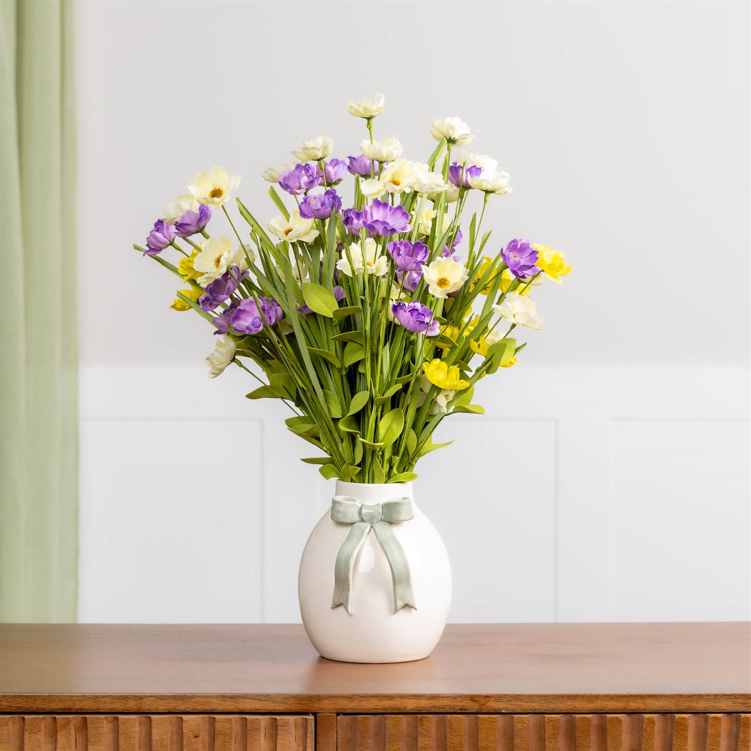 Decorative Bow Sculpted Vase (Set of 4)