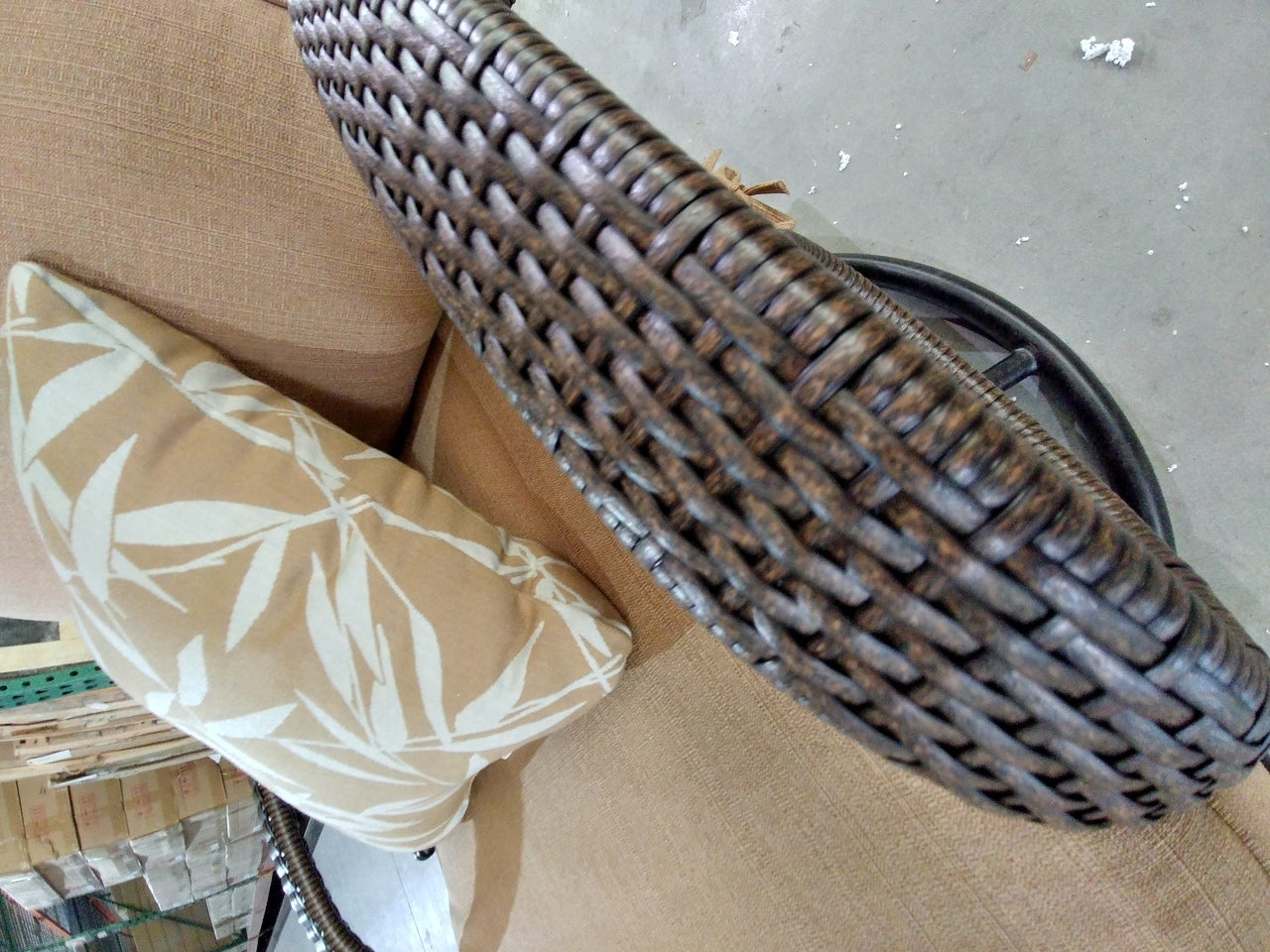 Grand Bonaire Weave Swivel Lounge With Pillow