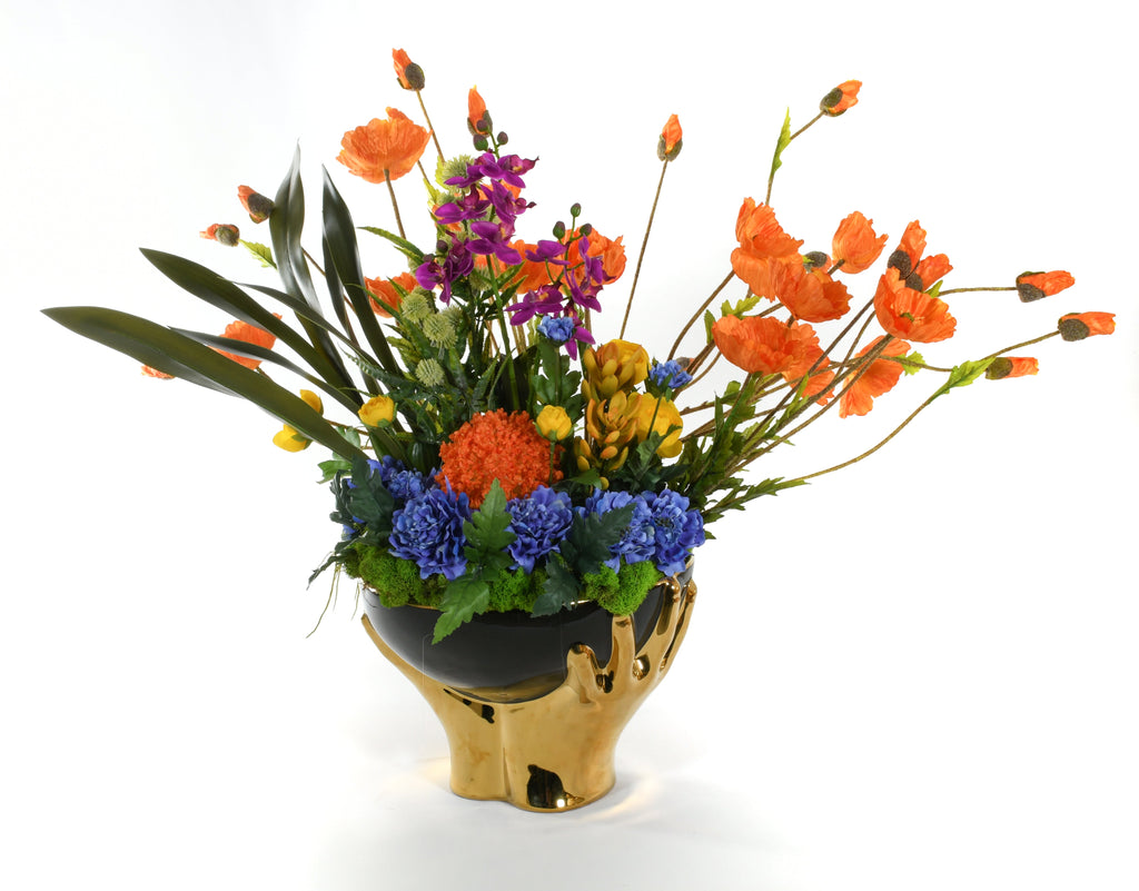 Poppy's in Black Bowl with gold handsÊ