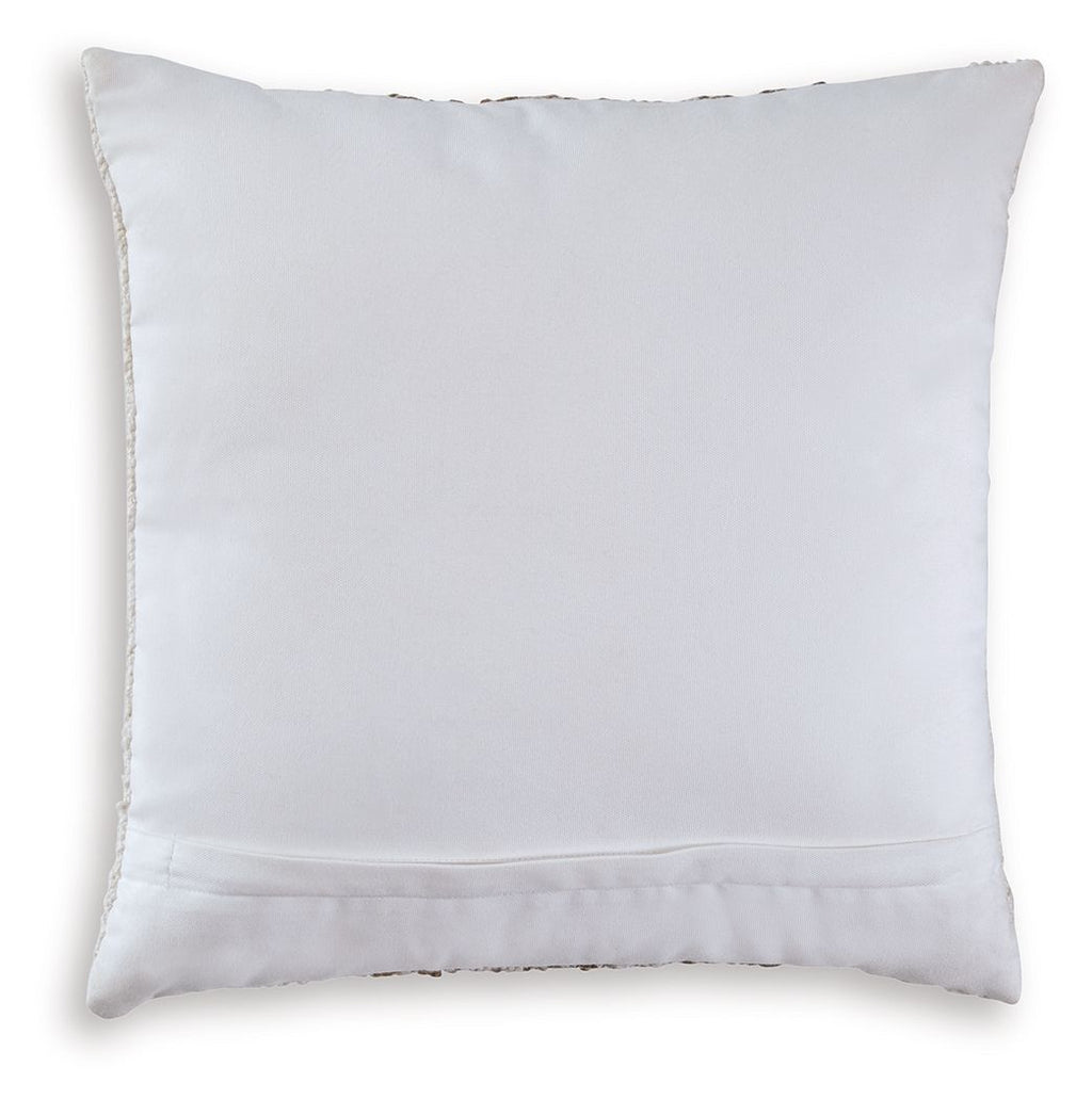 Brettwood - Pillow