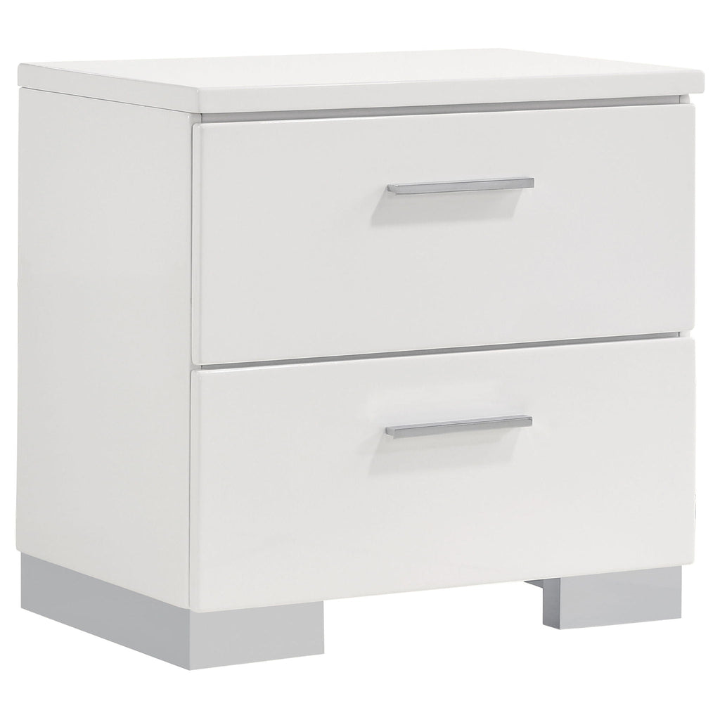 Felicity 4-piece Eastern King Platform Bedroom Set White