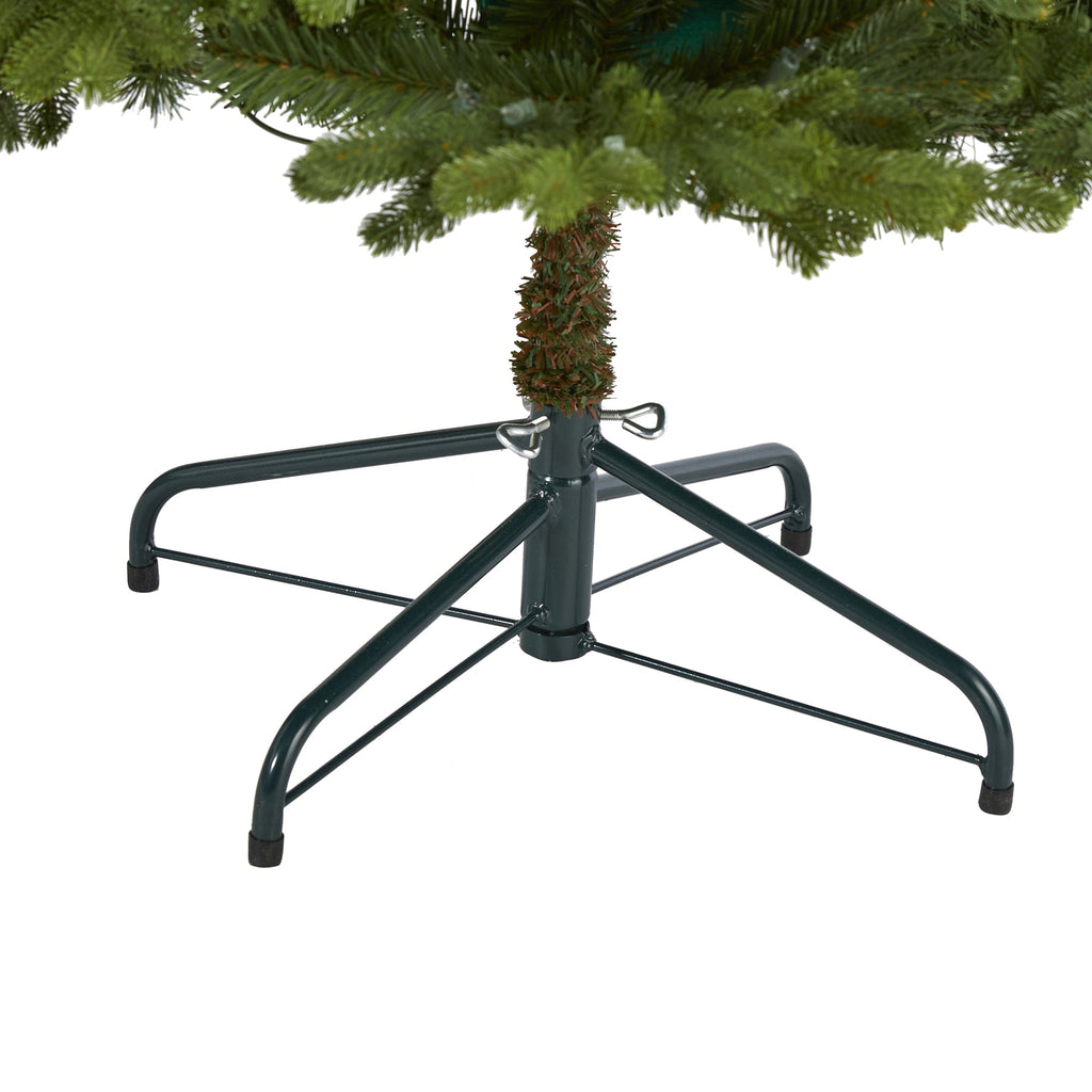5.5' Washington Fir Artificial Christmas Tree with 300 Clear Lights