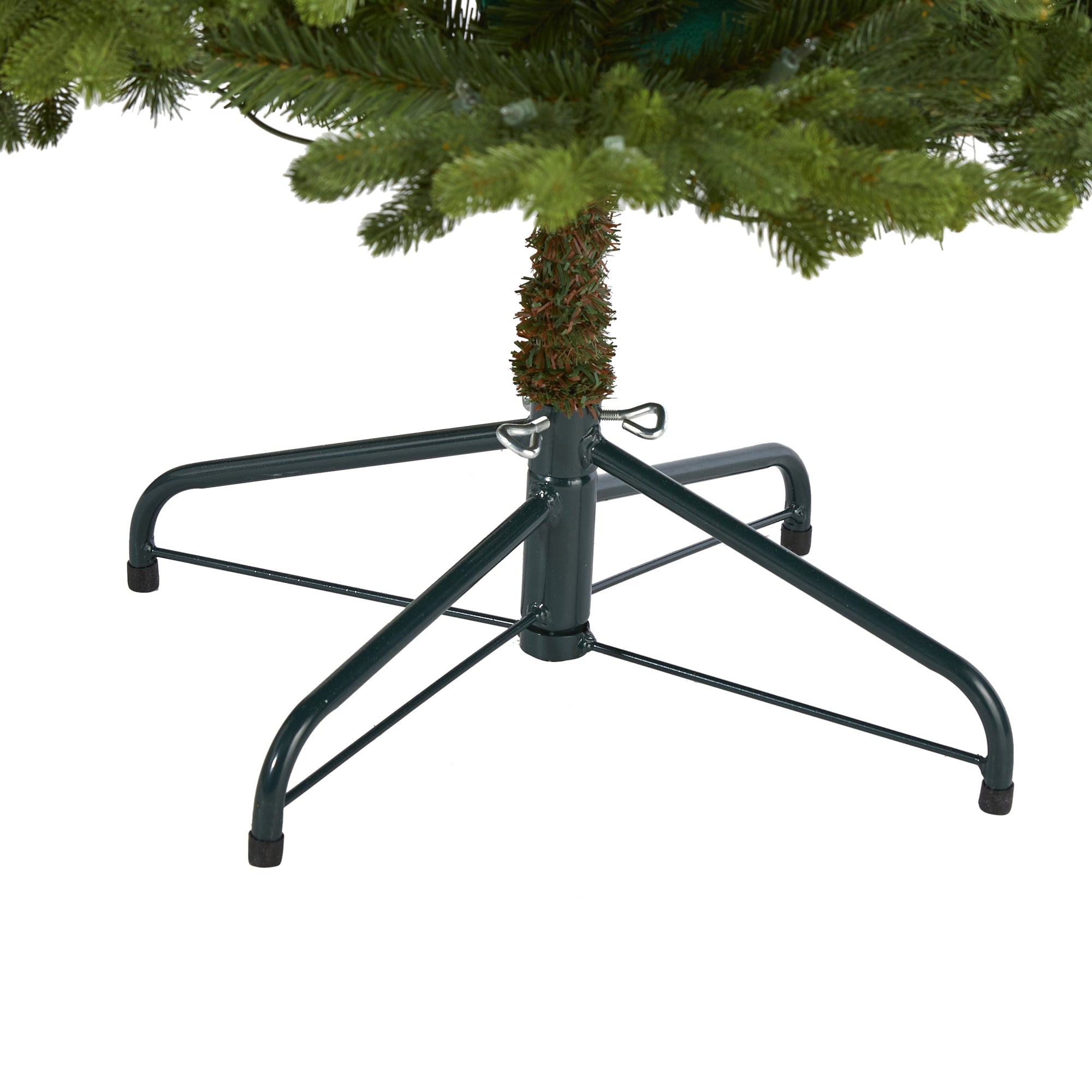 5.5' Washington Fir Artificial Christmas Tree with 300 Clear Lights