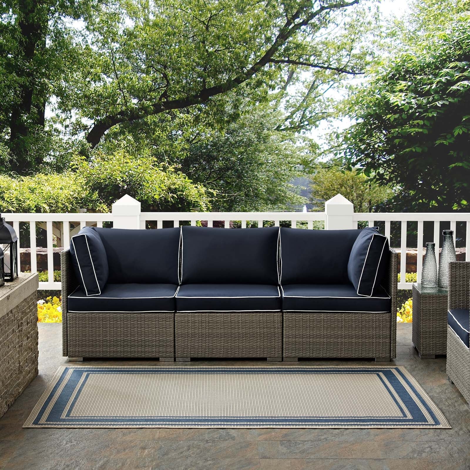 Rim Solid Border Indoor and Outdoor 5x8 Area Rug by Modway