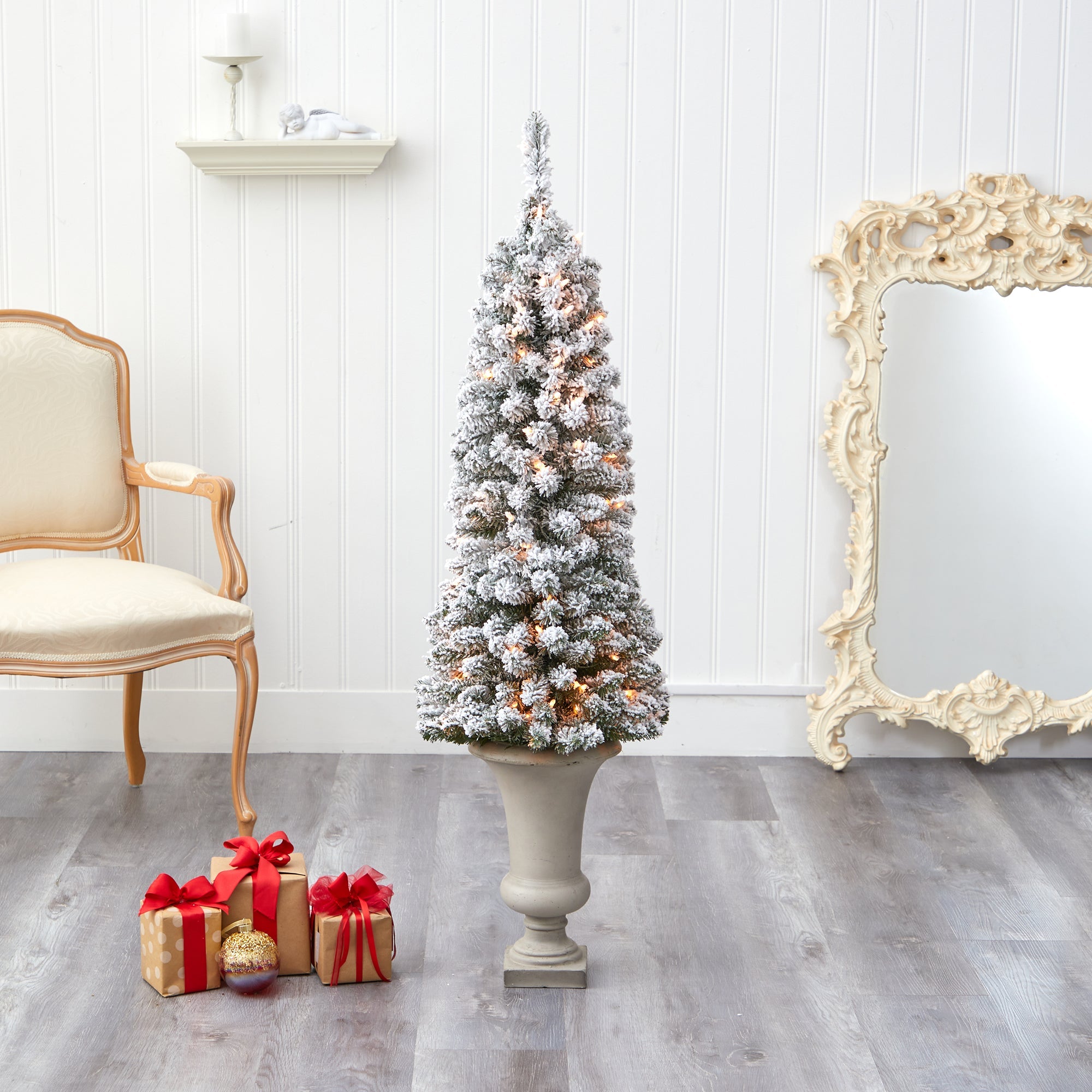 4.5' Flocked Pencil Artificial Christmas Tree w/ 100 Clear Lights & 216 Bendable
