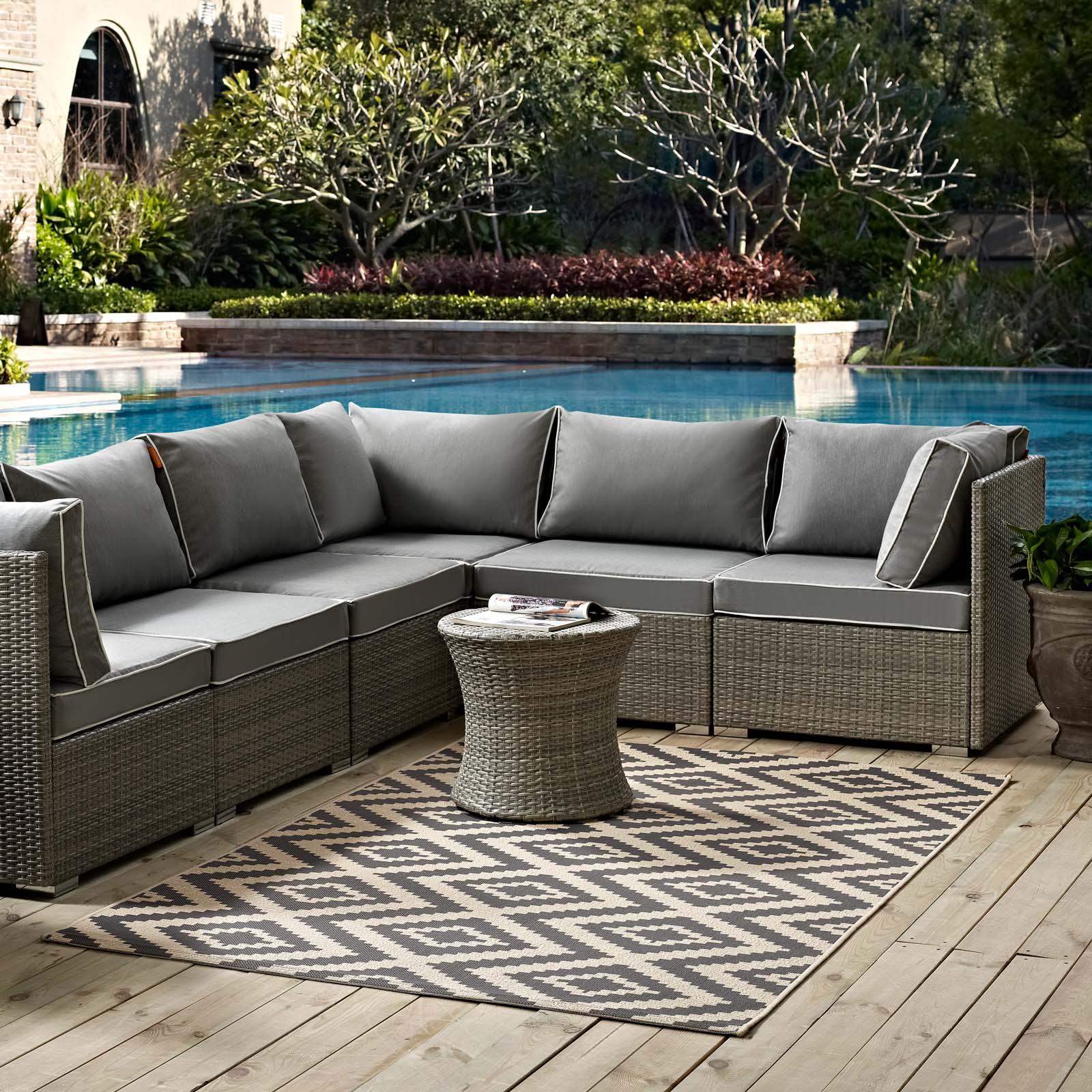Jagged Geometric Diamond Trellis Indoor and Outdoor 5x8 Area Rug by Modway