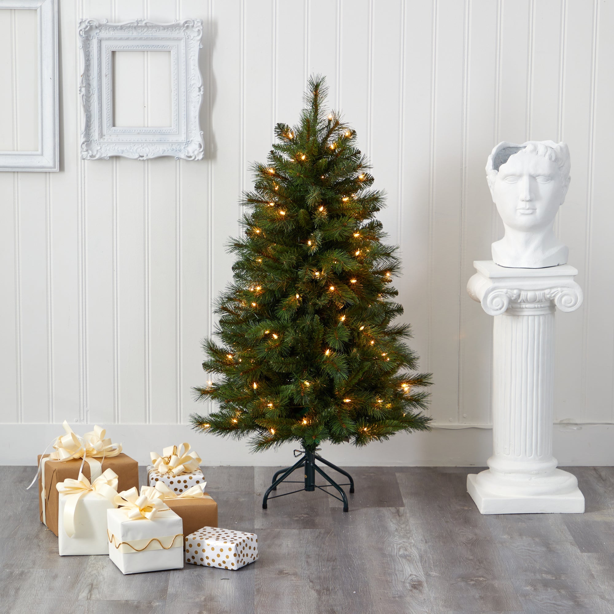 4' West Virginia Mountain Pine Artificial Christmas Tree w/ 100 Clear Lights