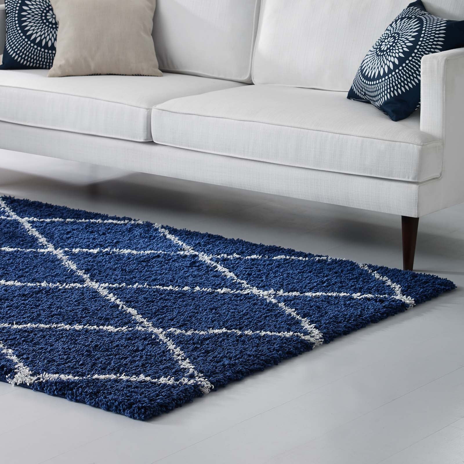 Toryn Diamond Lattice 5x8 Shag Area Rug by Modway