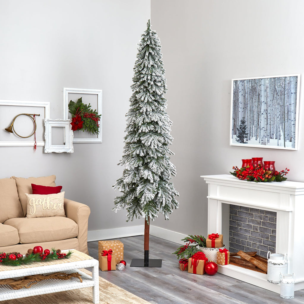 9' Flocked Gr& Alpine Artificial Christmas Tree w/ 600 Clear Lights