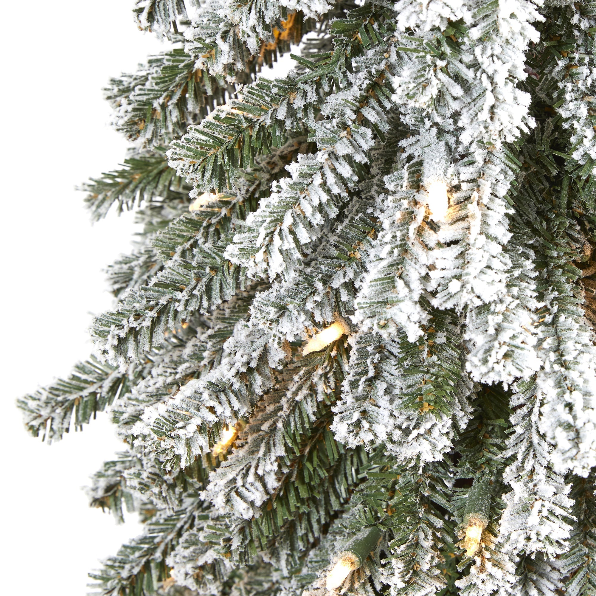 5' Flocked Grand Alpine Artificial Christmas Tree with 200 Clear Lights