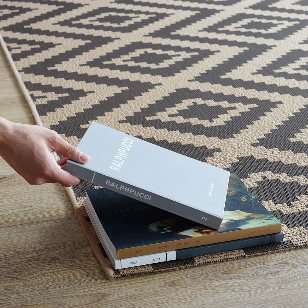 Jagged Geometric Diamond Trellis Indoor and Outdoor 5x8 Area Rug by Modway