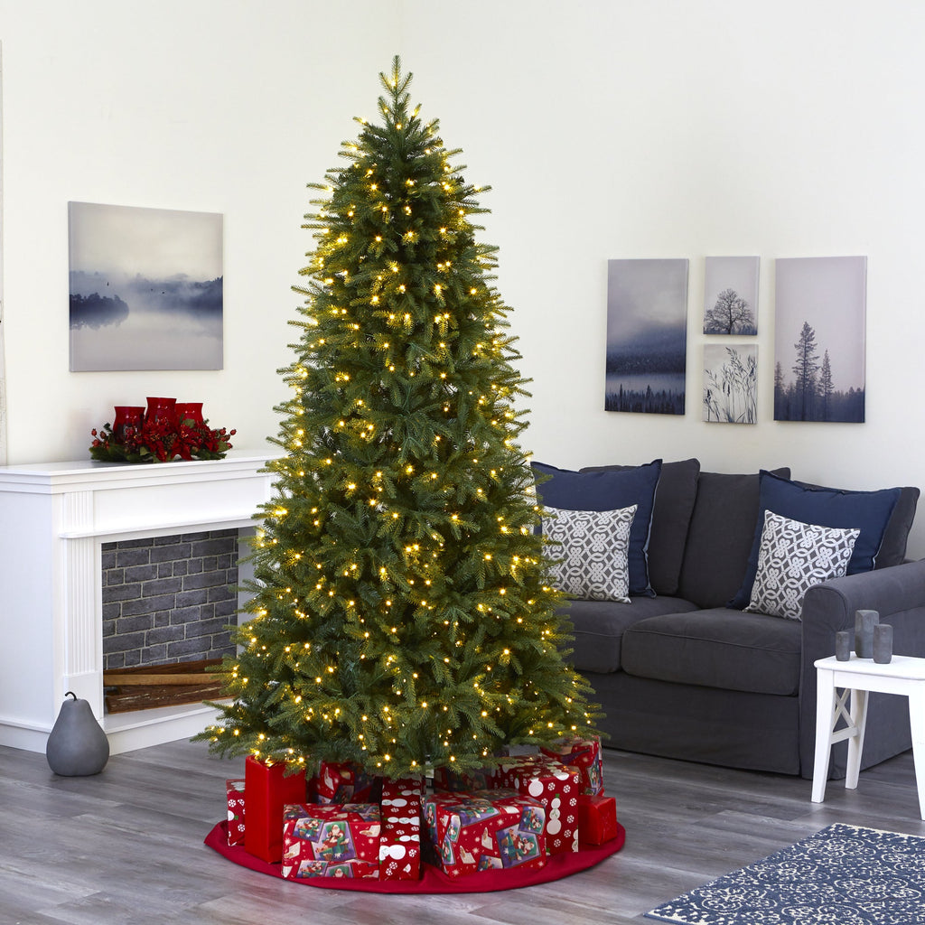 7.5' Vancouver Fir 'Natural Look' Artificial Christmas Tree w/ 600 Clear LED