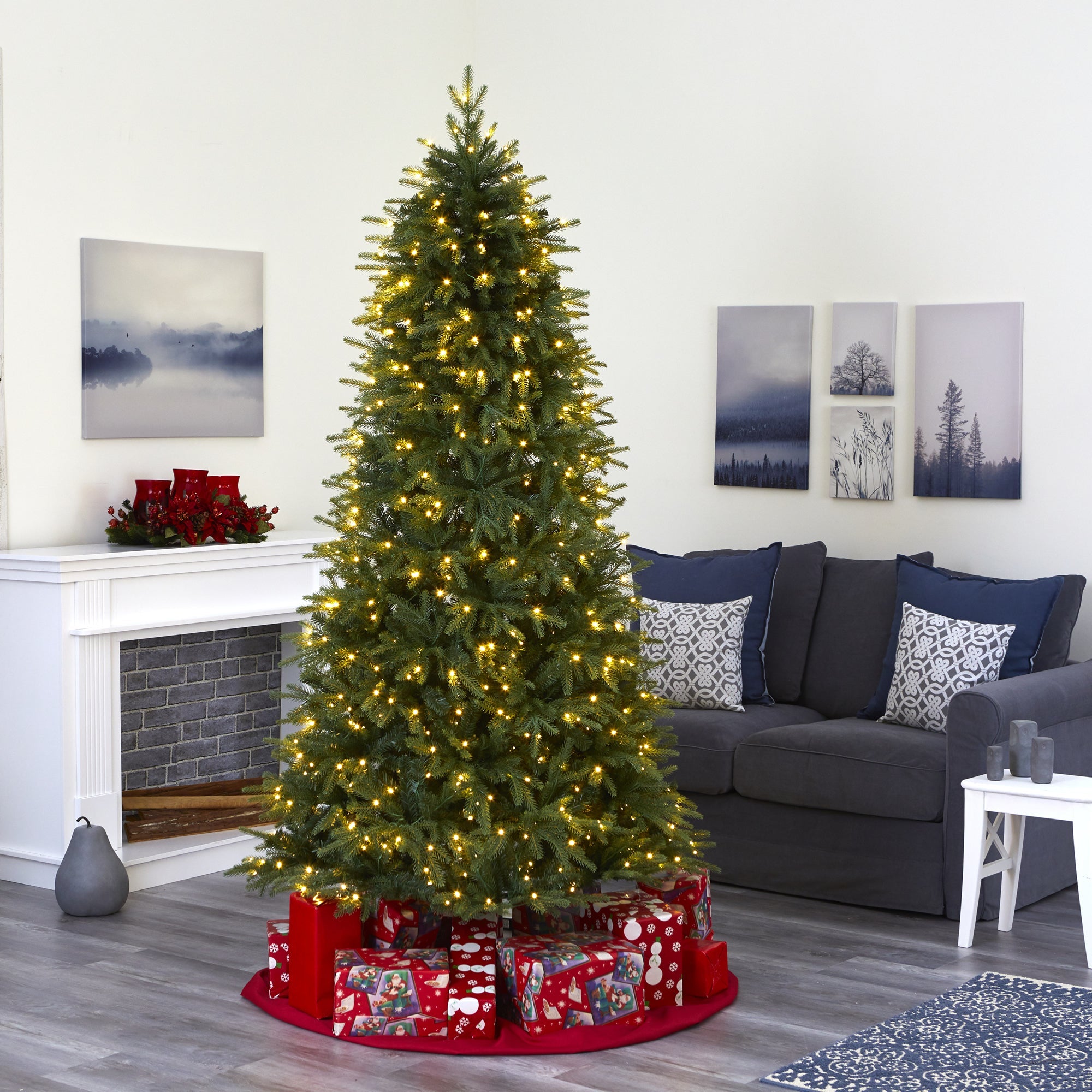 7.5' Vancouver Fir 'Natural Look' Artificial Christmas Tree w/ 600 Clear LED