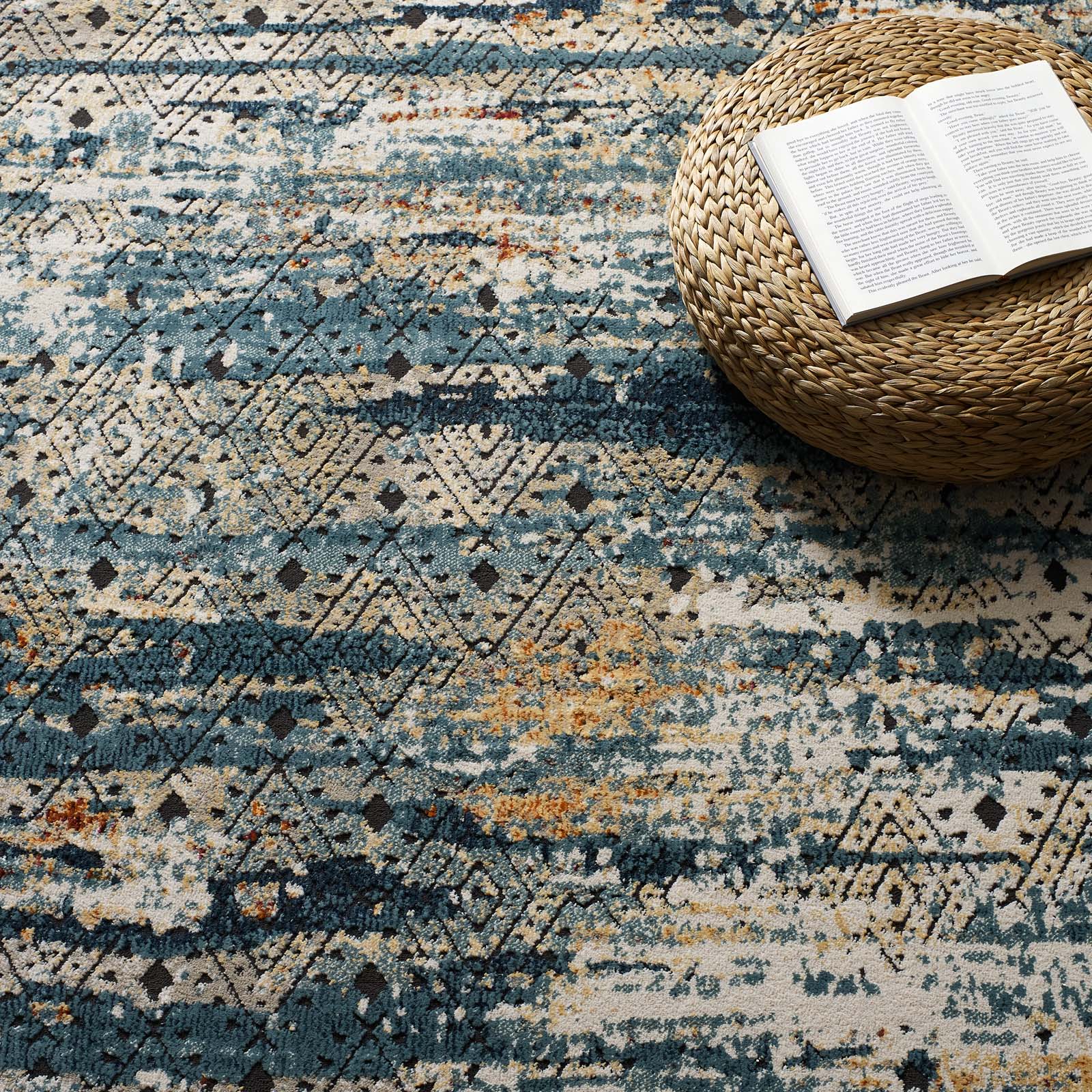 Tribute Eisley Rustic Distressed Transitional Diamond Lattice 5x8 Area Rug by Modway