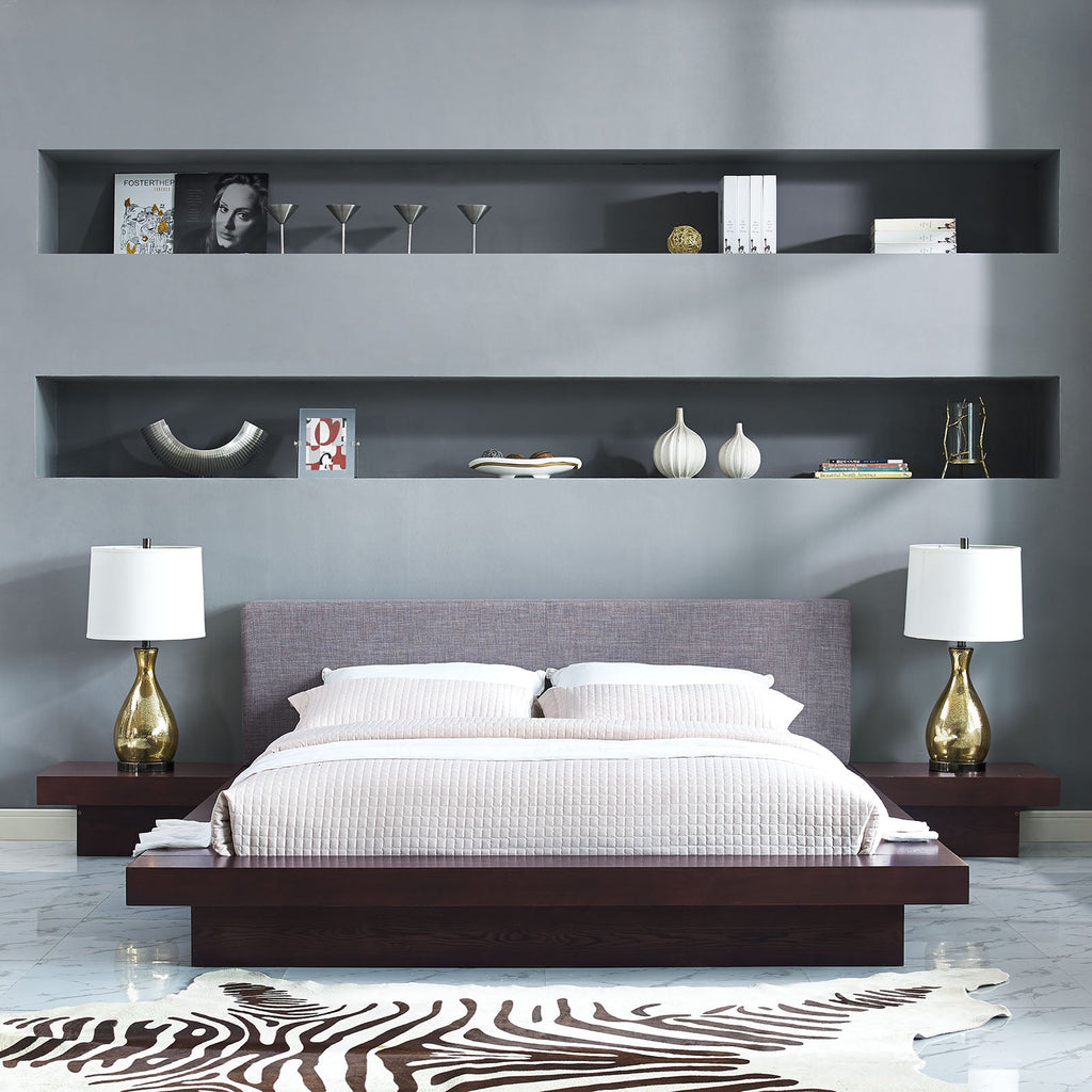Freja 3 Piece Fabric Queen Bedroom Set in Cappuccino Gray