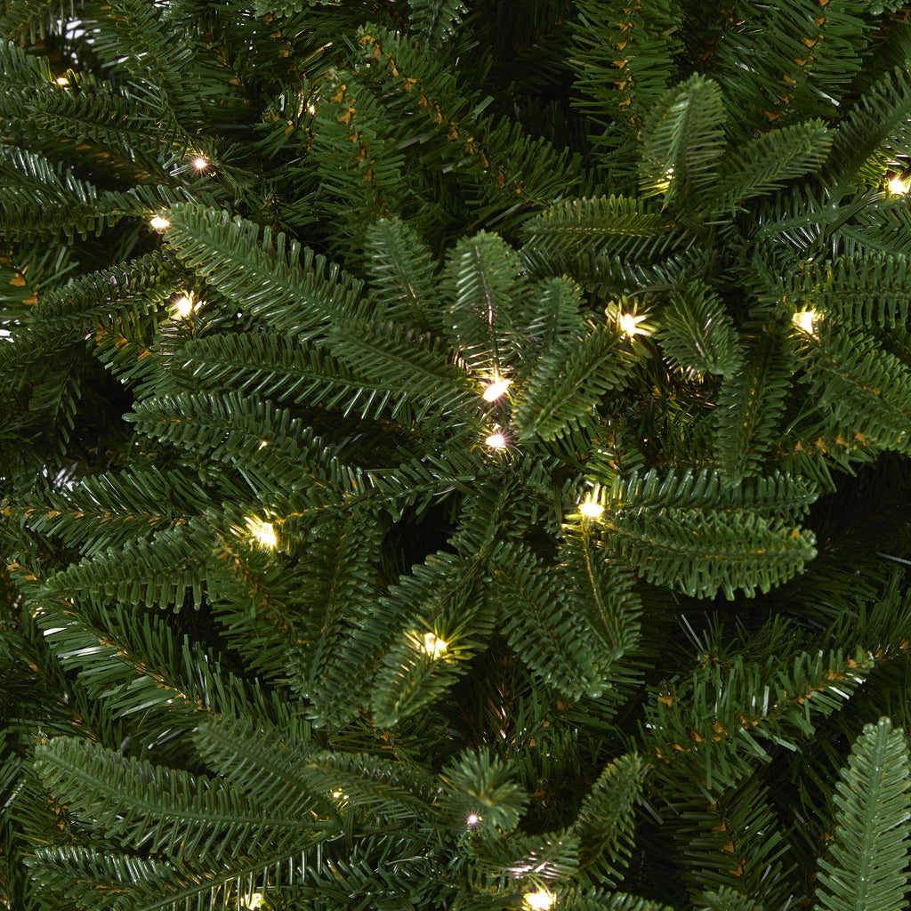 7' Oregon Spruce Artificial Christmas Tree w/ 850 Warm White Microdot LED Lights