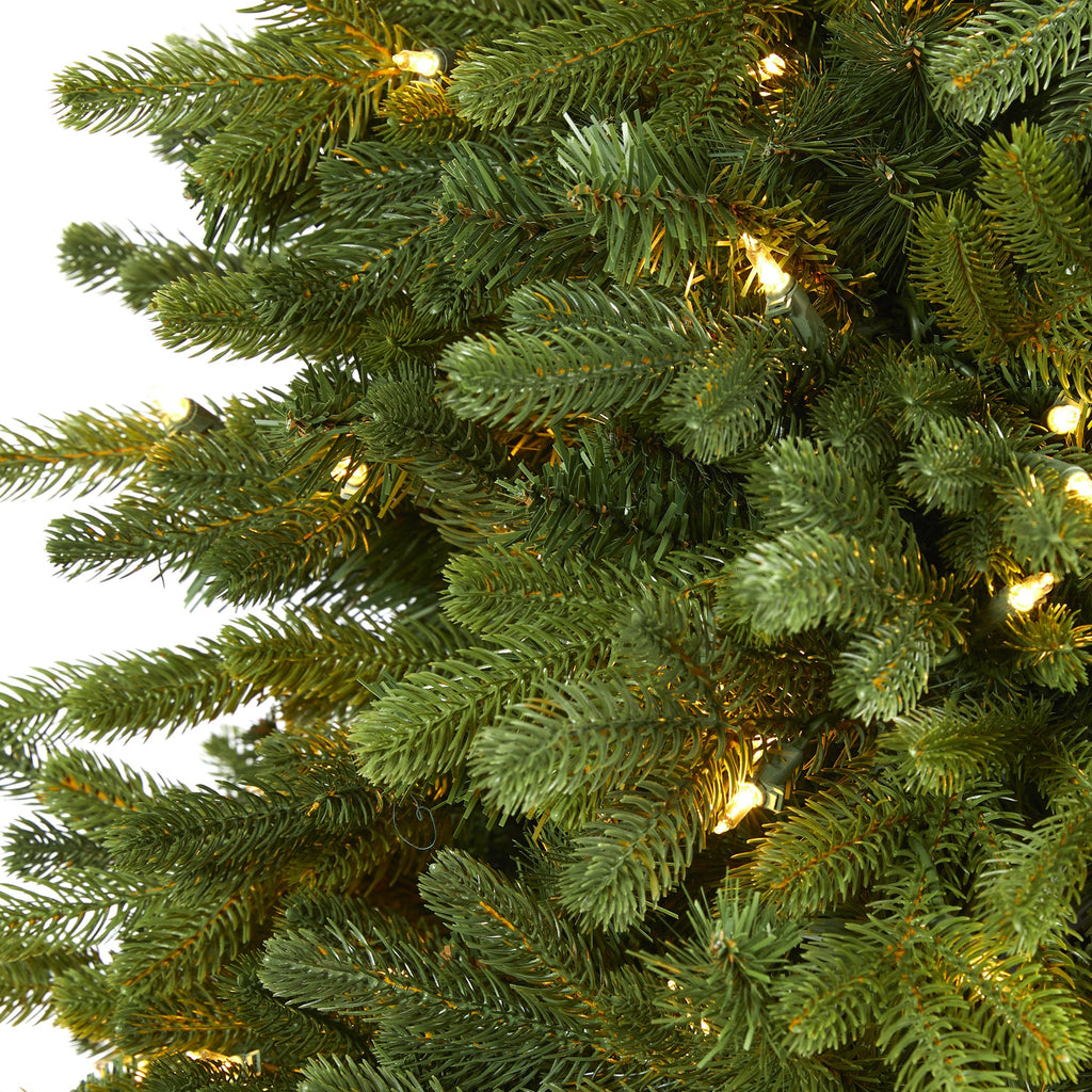 6.5' Washington Fir Artificial Christmas Tree with 400 Clear Lights