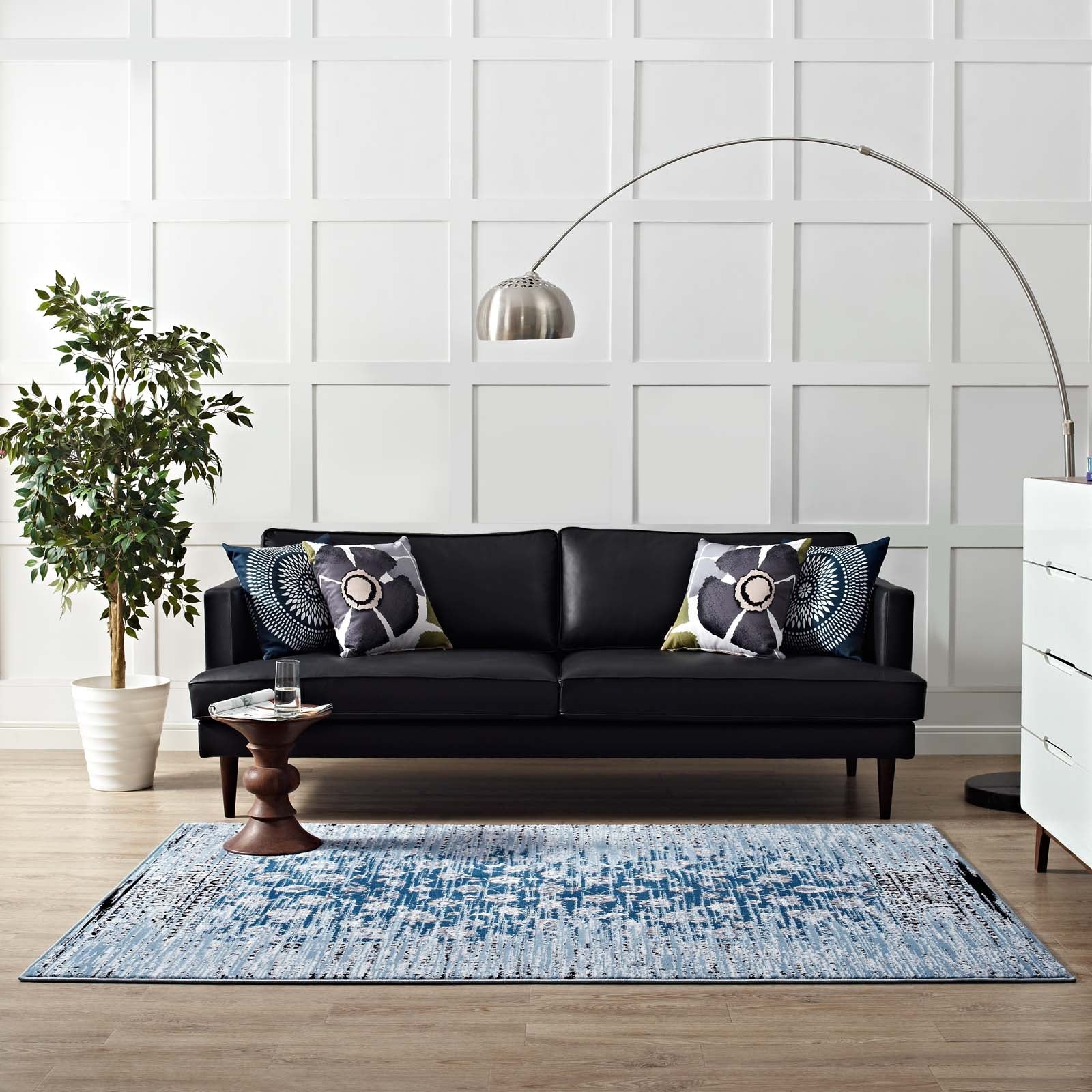 Chiara Distressed Floral Lattice Contemporary 8x10 Area Rug by Modway