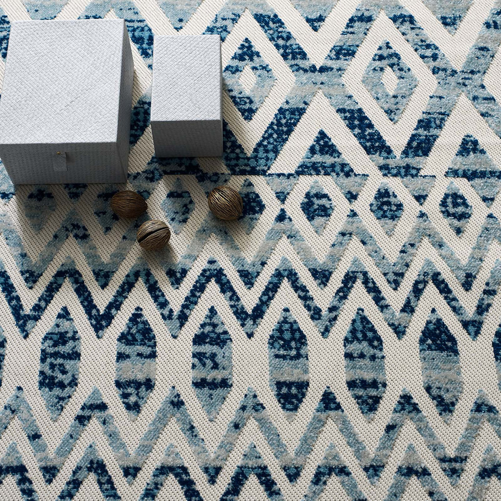 Reflect Tamako Diamond and Chevron Moroccan Trellis 5x8 Indoor / Outdoor Area Rug by Modway