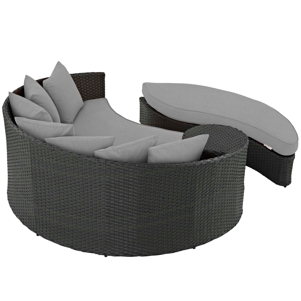 Sojourn Outdoor Patio Sunbrella¨ Daybed by Modway
