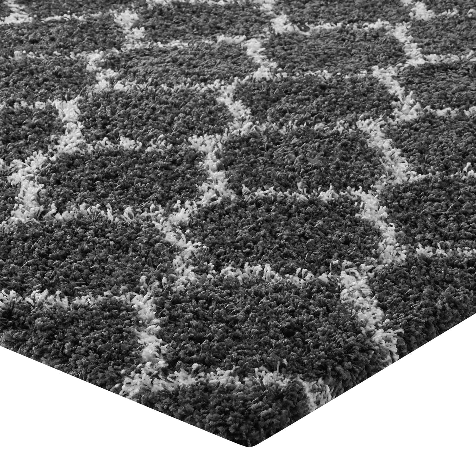 Solvea Moroccan Trellis 5x8 Shag Area Rug by Modway