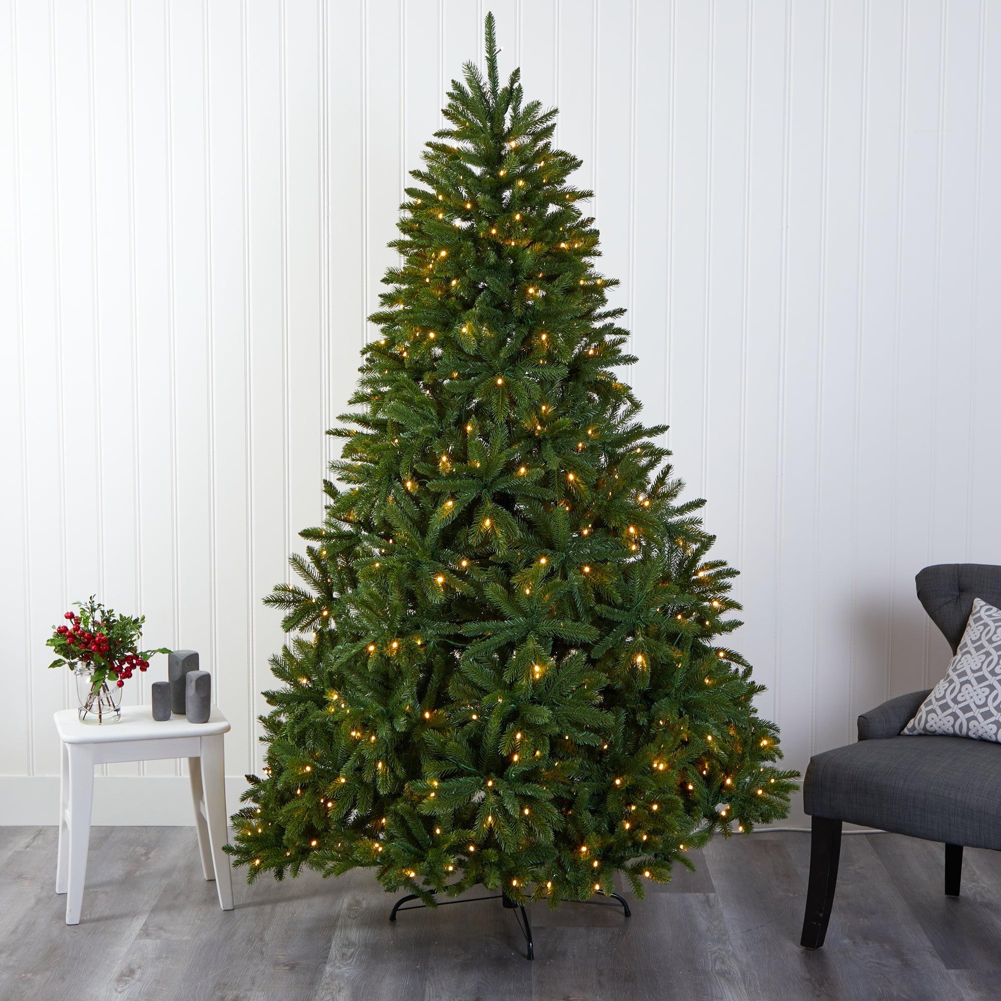 7' Sierra Spruce 'Natural Look' Artificial Christmas Tree w/ 500 Clear LED Light