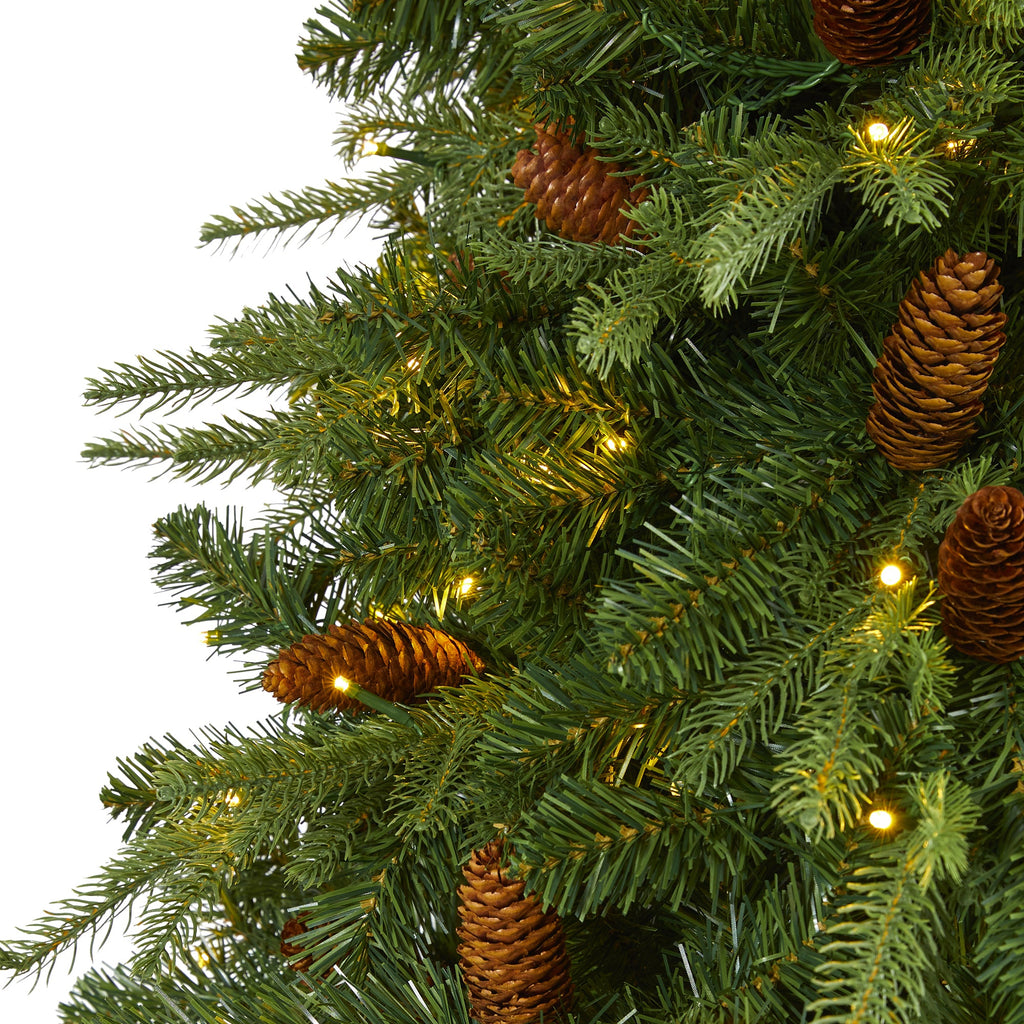 8' Wellington Spruce 'Natural Look' Artificial Christmas Tree w/ 550 Clear LED