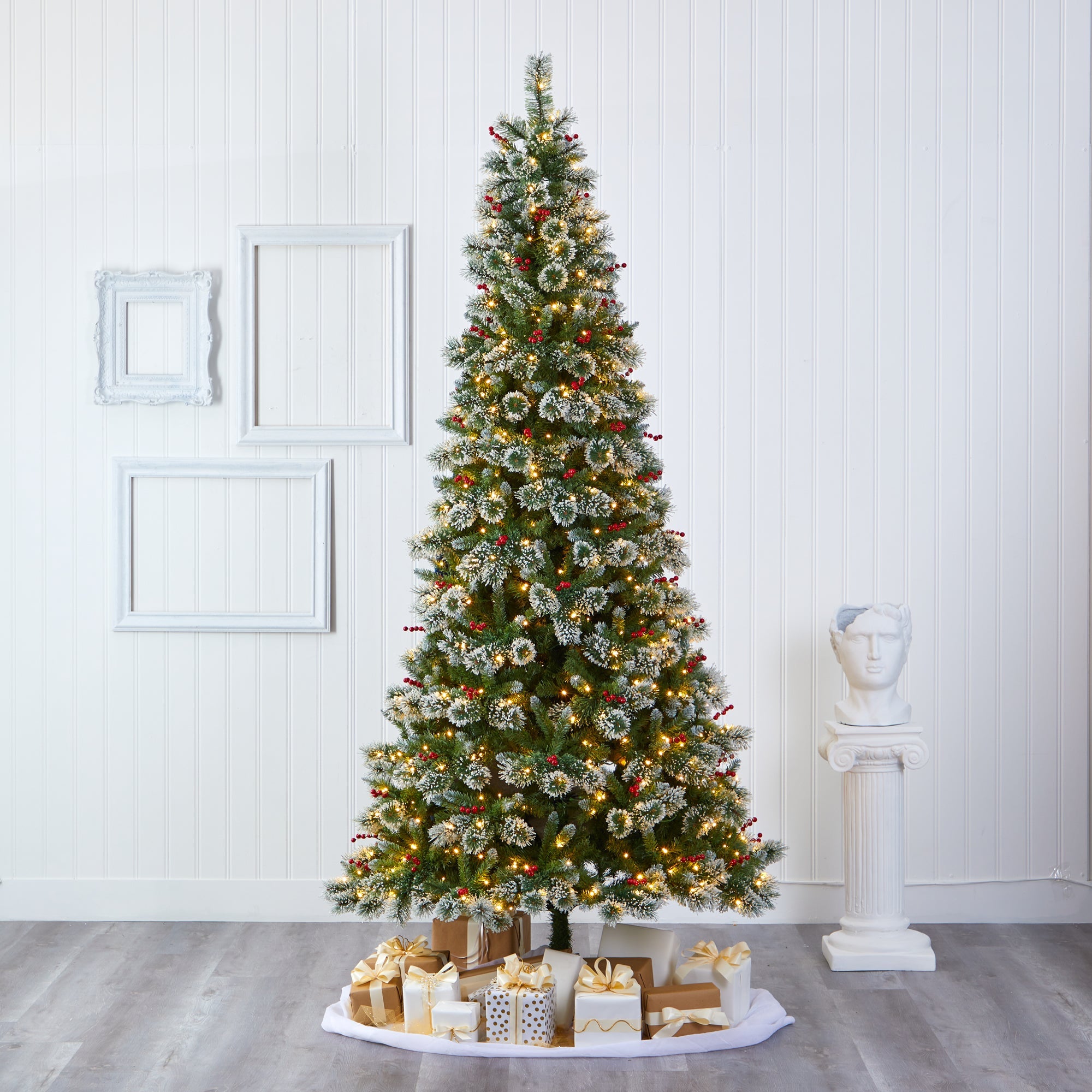 9' Frosted Swiss Pine Artificial Christmas Tree w/ 700 Clear LED Lights & Berrie