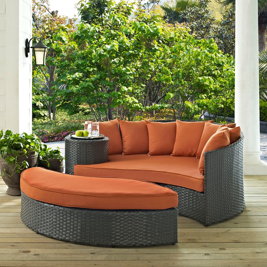 Sojourn Outdoor Patio Sunbrella¨ Daybed by Modway