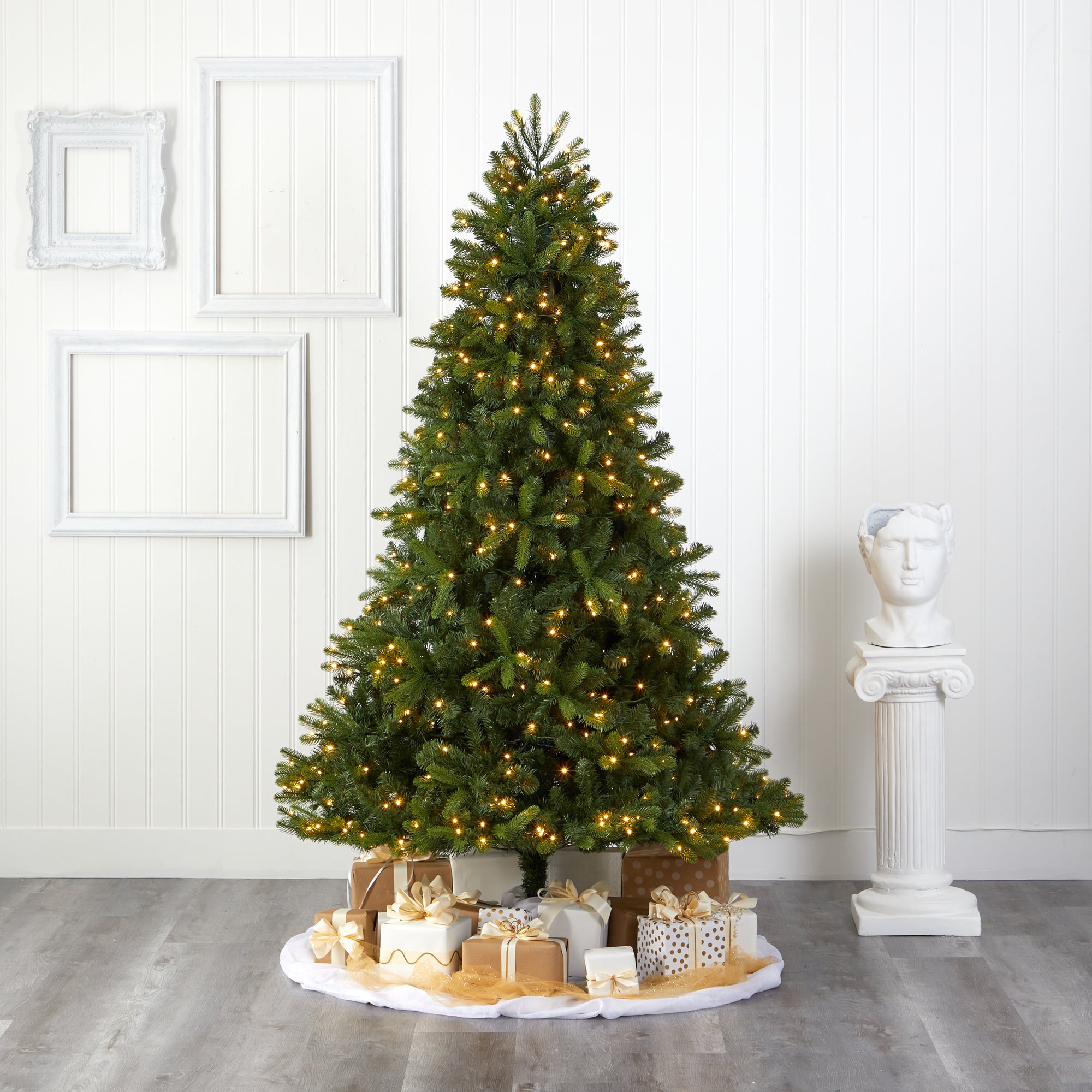 7' New Haven Spruce 'Natural Look' Artificial Christmas Tree with 500 LED Lights