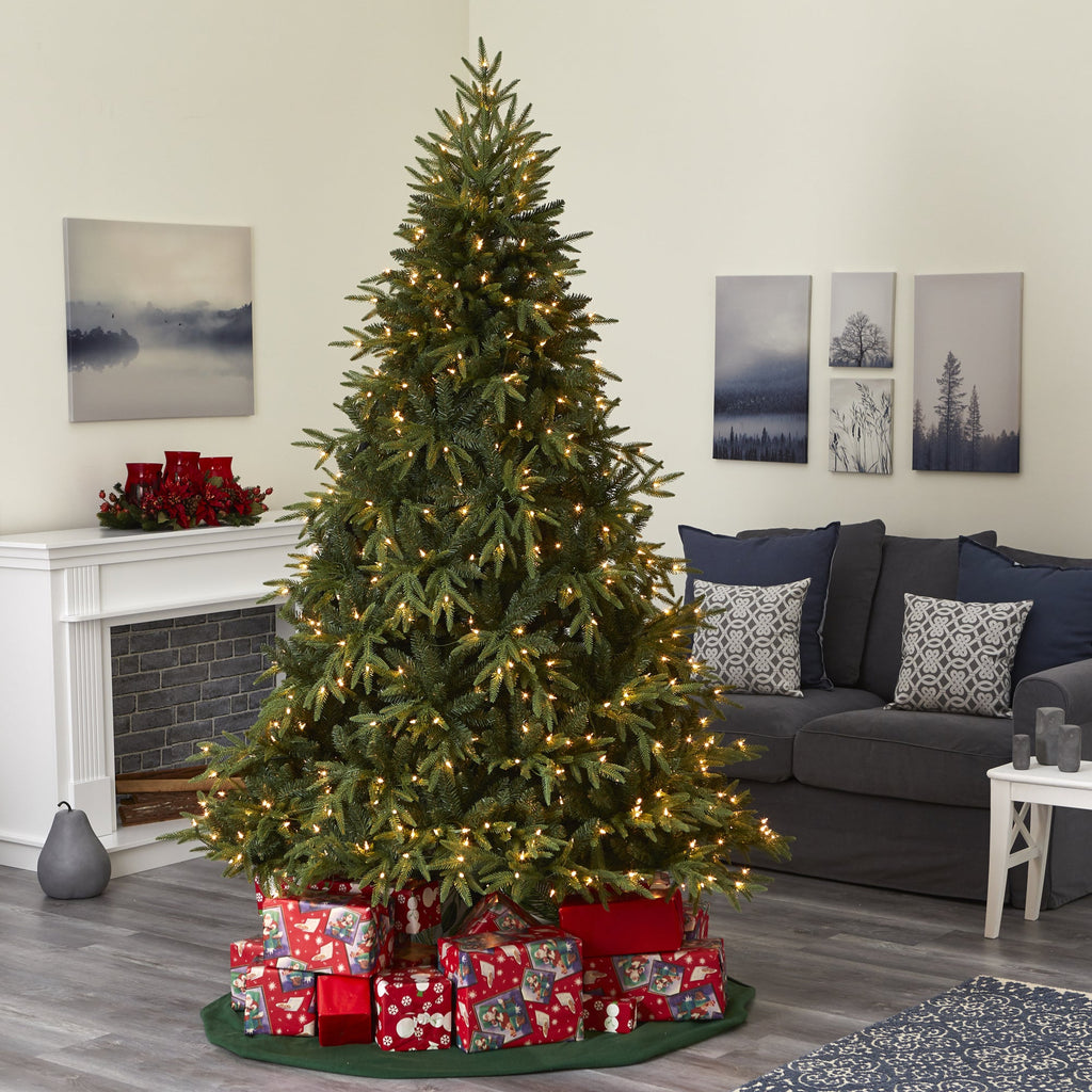7.5' Colorado Mountain Fir 'Natural Look' Artificial Christmas Tree w/ 600 LED