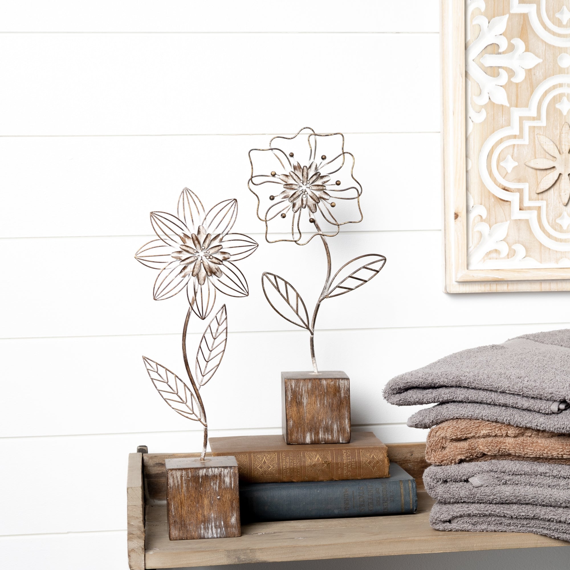 Metal Floral DŽcor (Set of 2)
