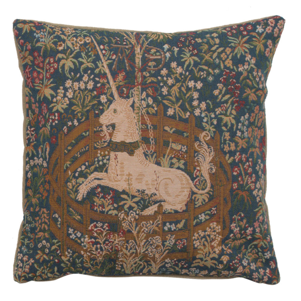 La Licorne Captive I French Cushion
