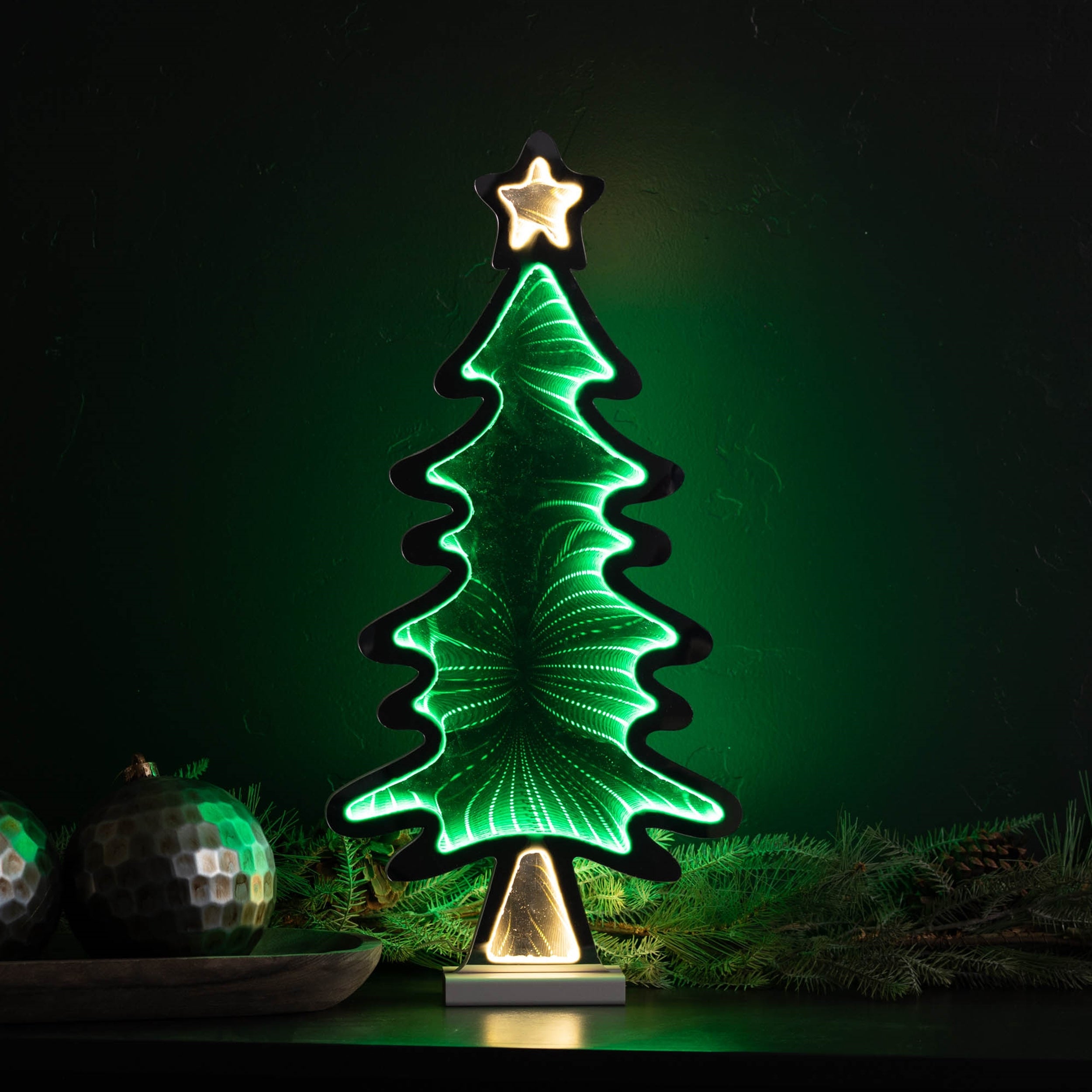 Christmas Tree Ekko Light Display 25"H