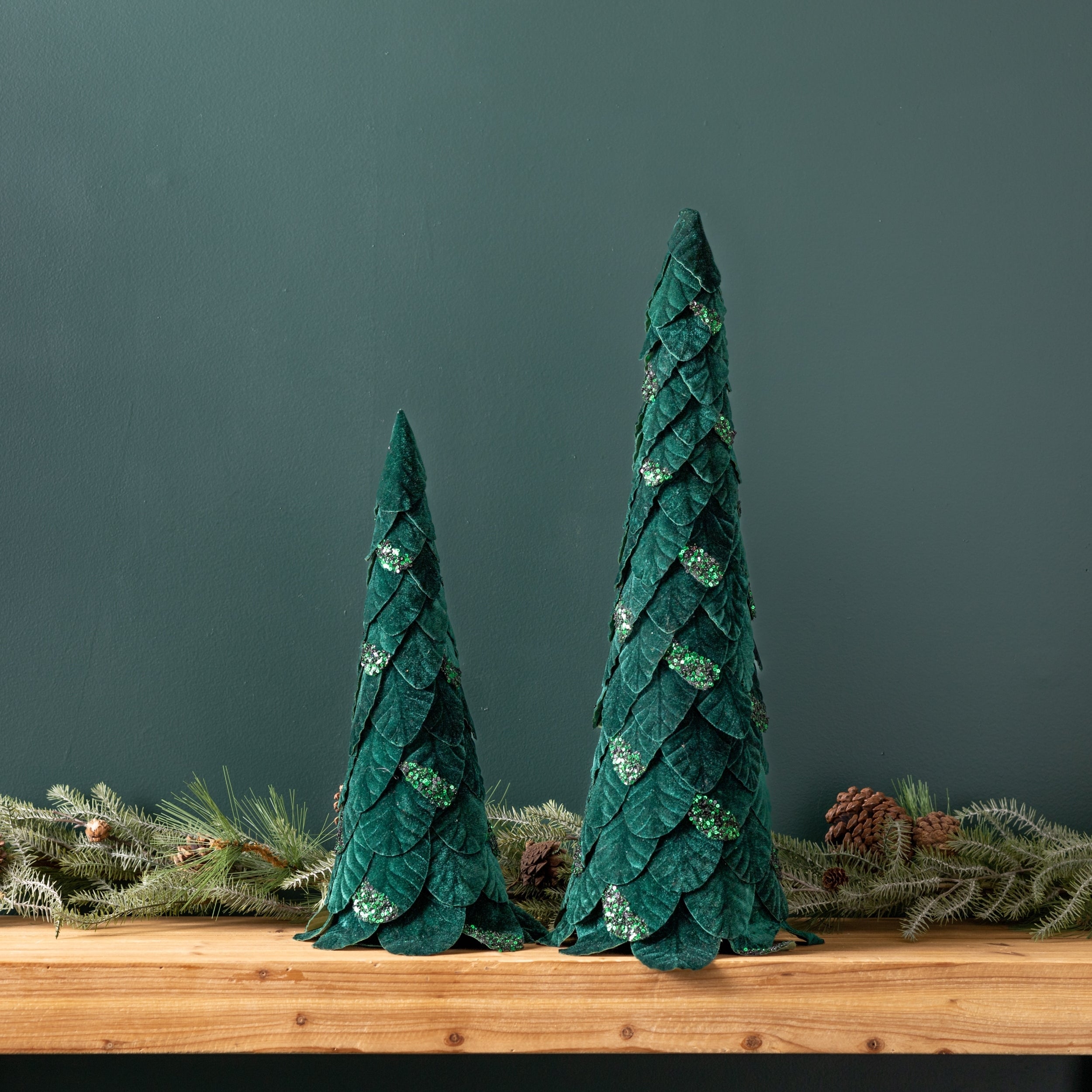 Green Beaded Leaf Pine Tree (Set of 2)