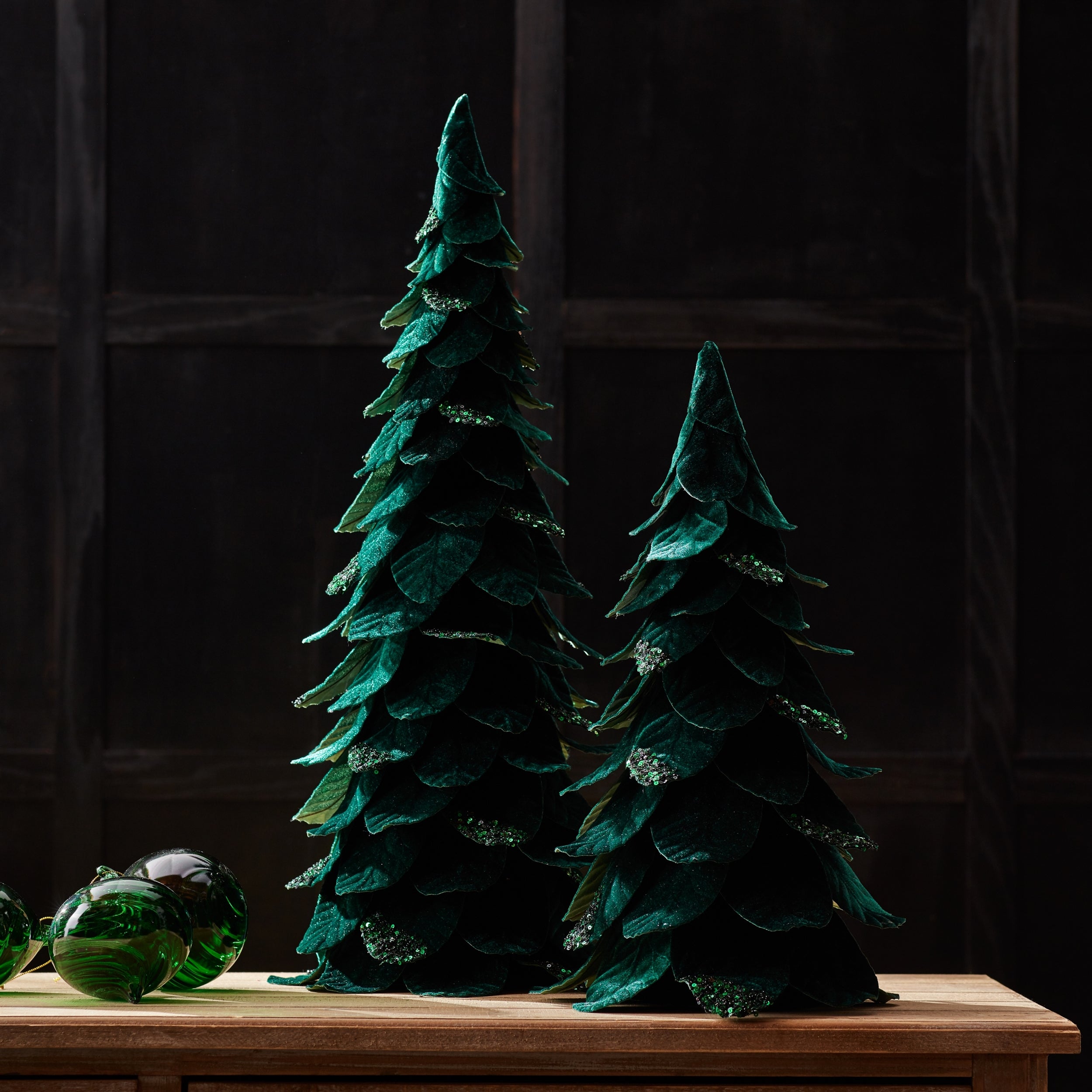 Green Beaded Leaf Pine Tree (Set of 2)
