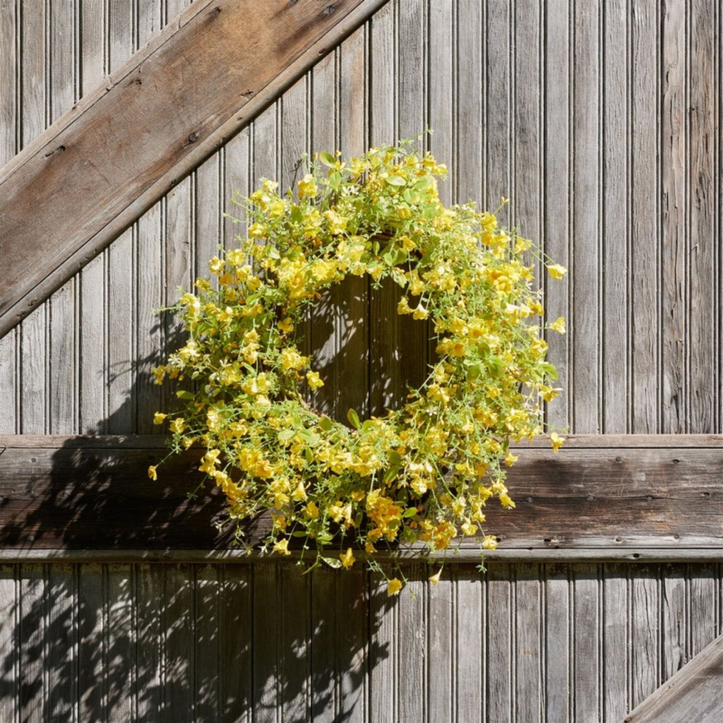 Mixed Daisy Floral Wreath 20"D