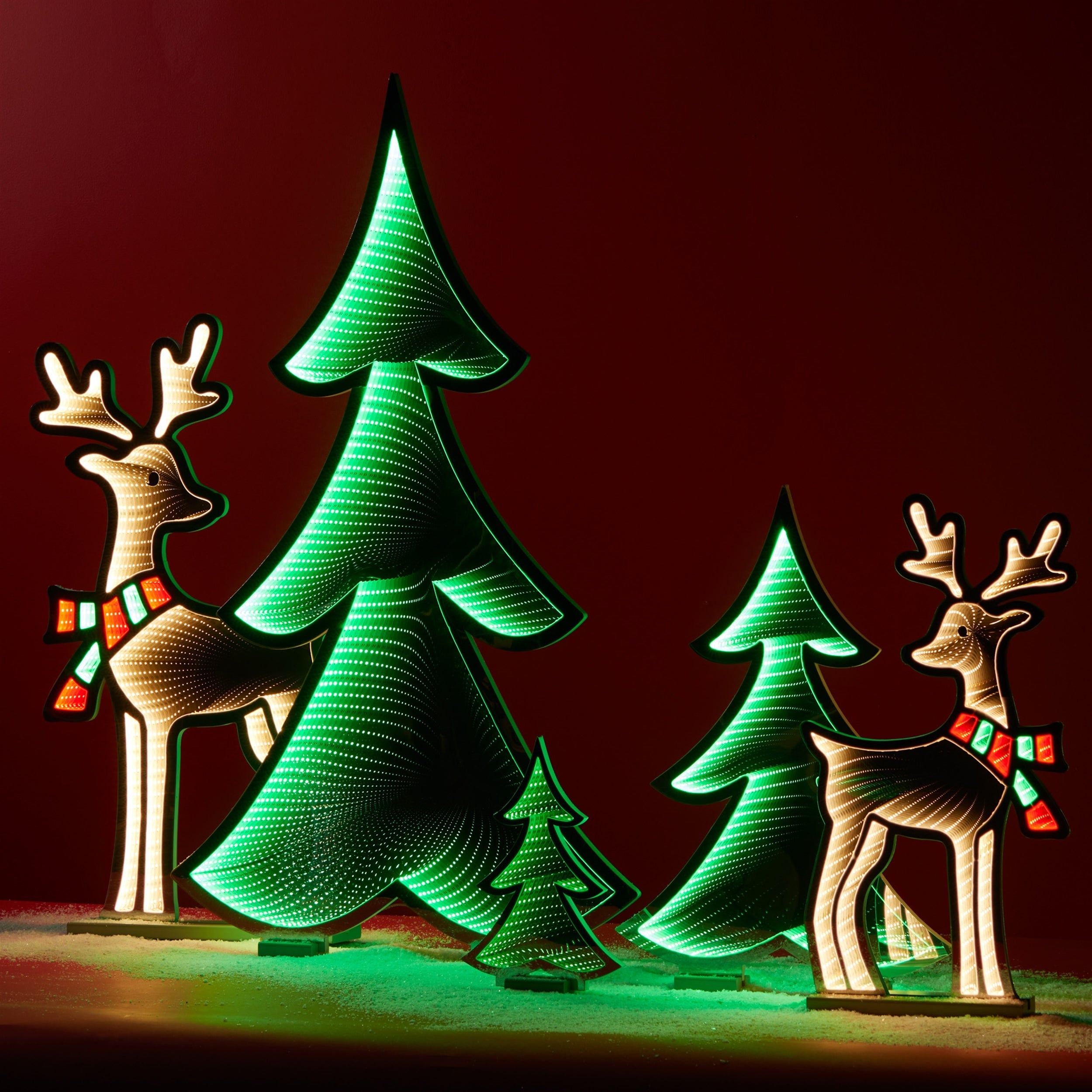 Green Pine Tree Ekkolight 46"H