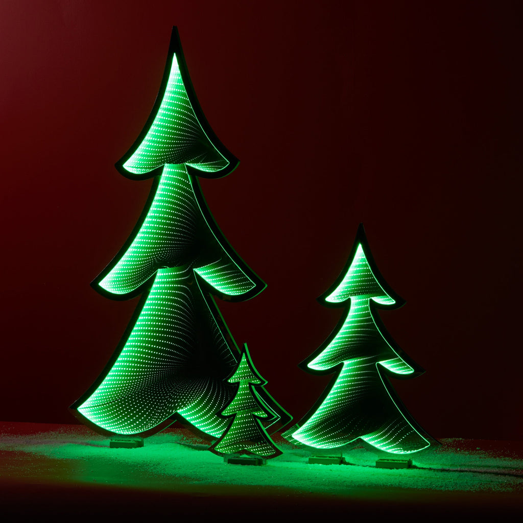 Green Pine Tree Ekkolight 11.75"H