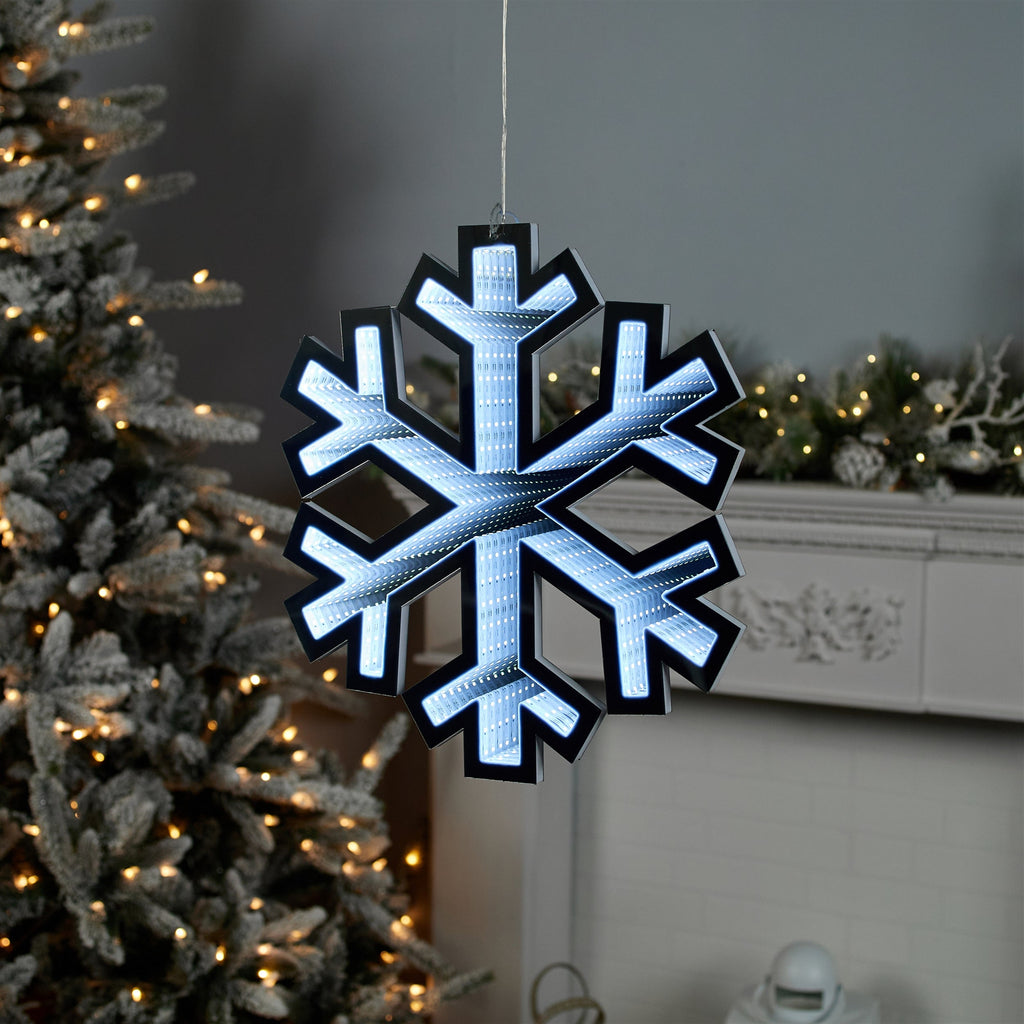 Holiday Snowflake Ekkolight 15.75"H