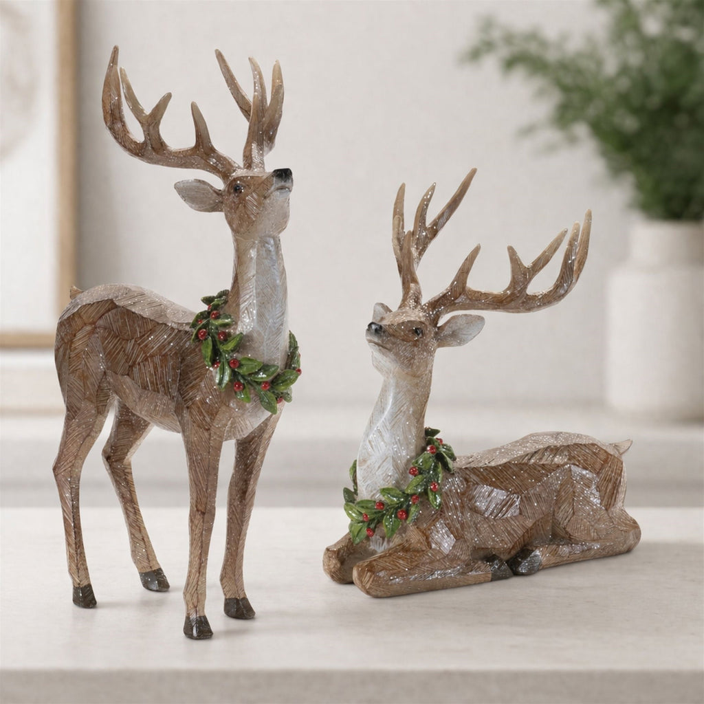 Glittered Deer with Holly Wreath (Set of 2)
