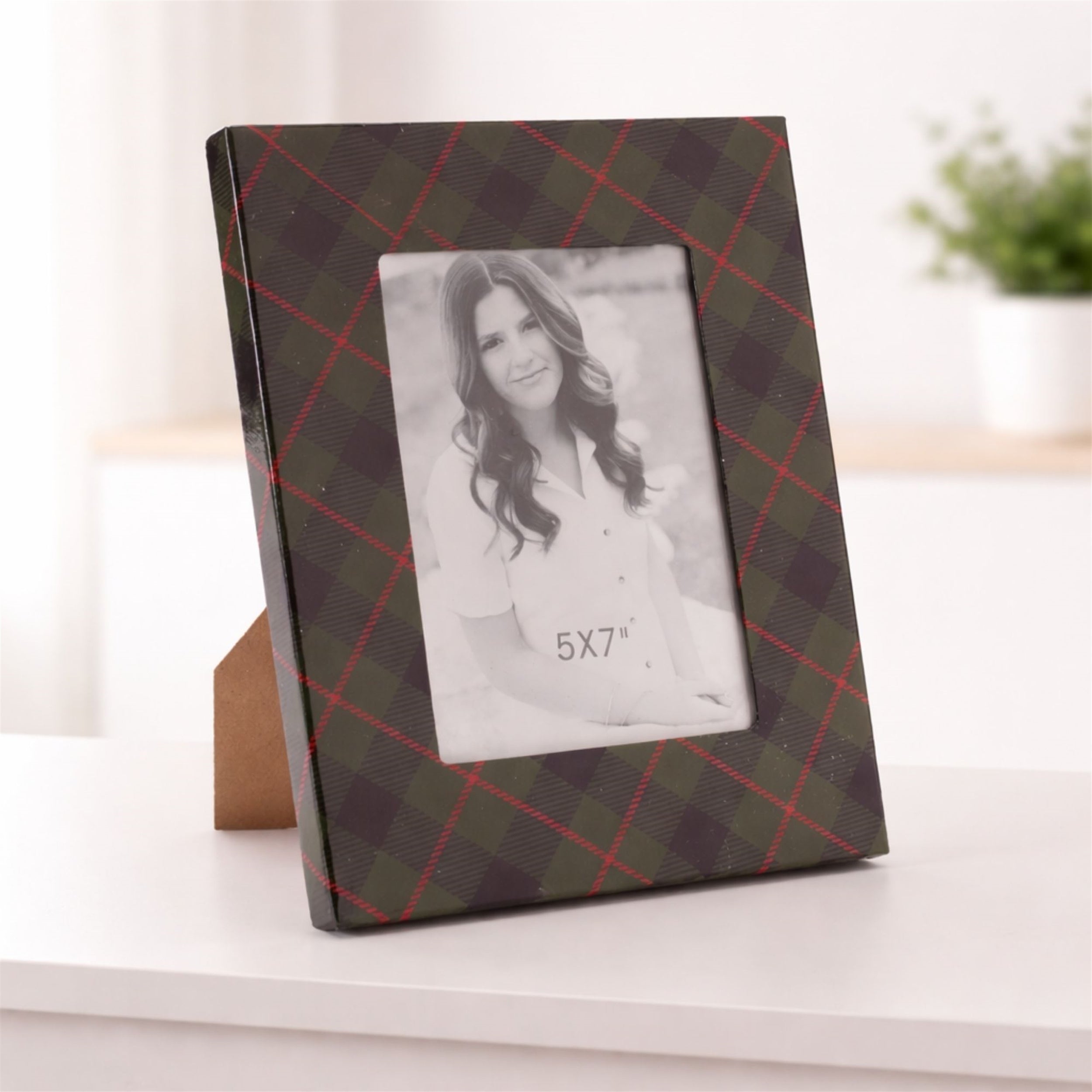 Green and Red Plaid 5x7 Photo Frame