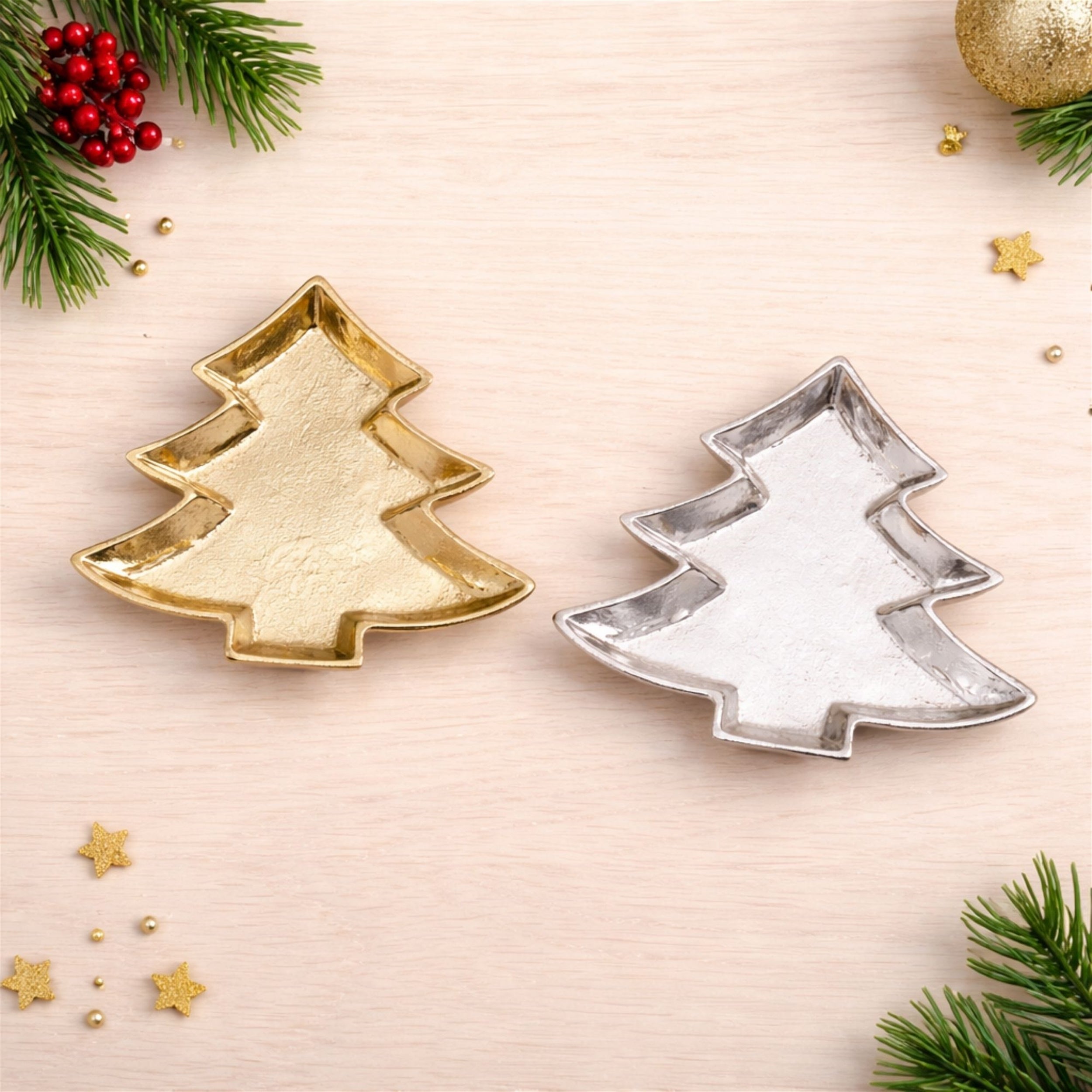 Metal Pine Tree Trinket Tray (Set of 2)