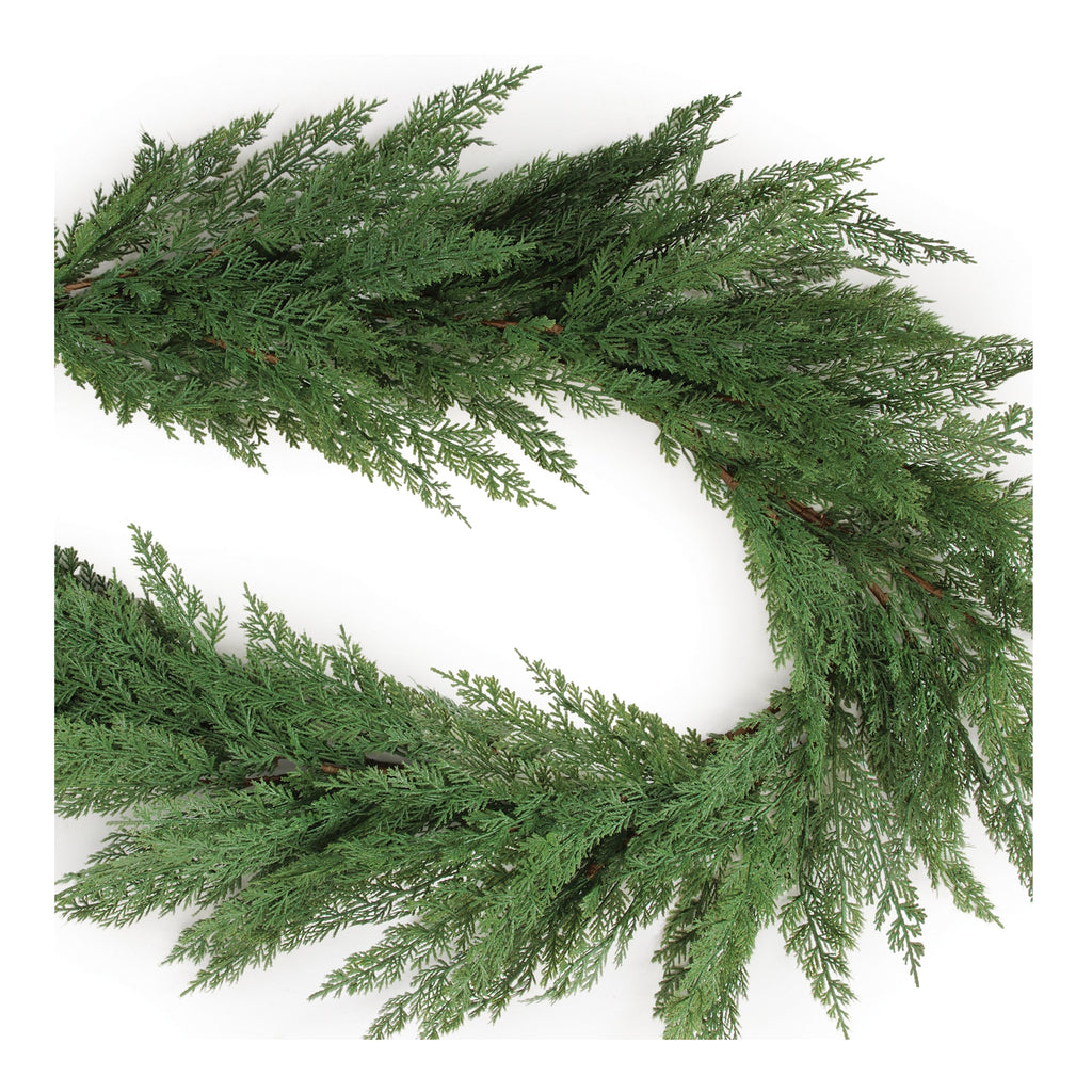 Classic Green Pine Garland 5.5'L