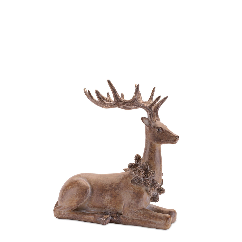 Deer with Pinecone Wreath Statue (Set of 4)