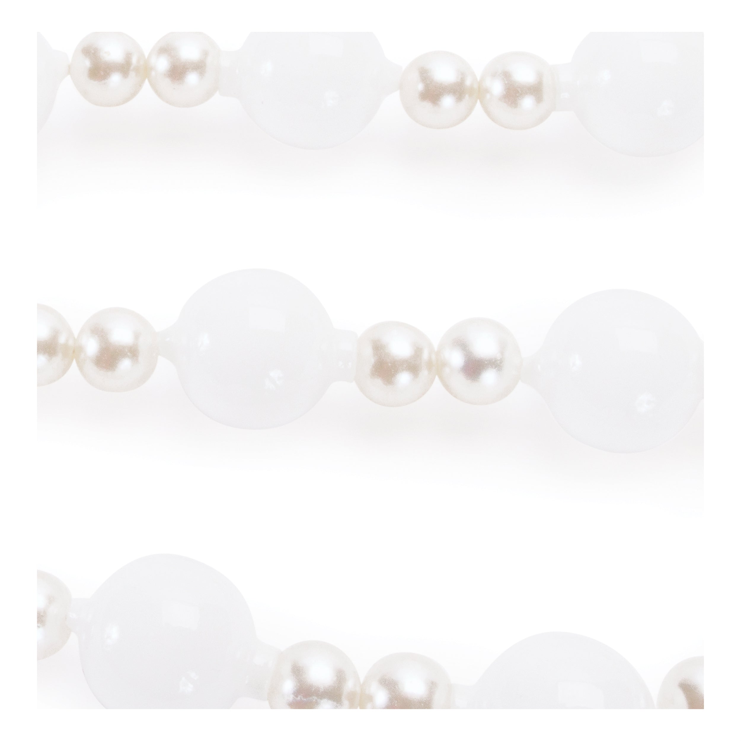 White and Pearl Glass Ball Garland 32"
