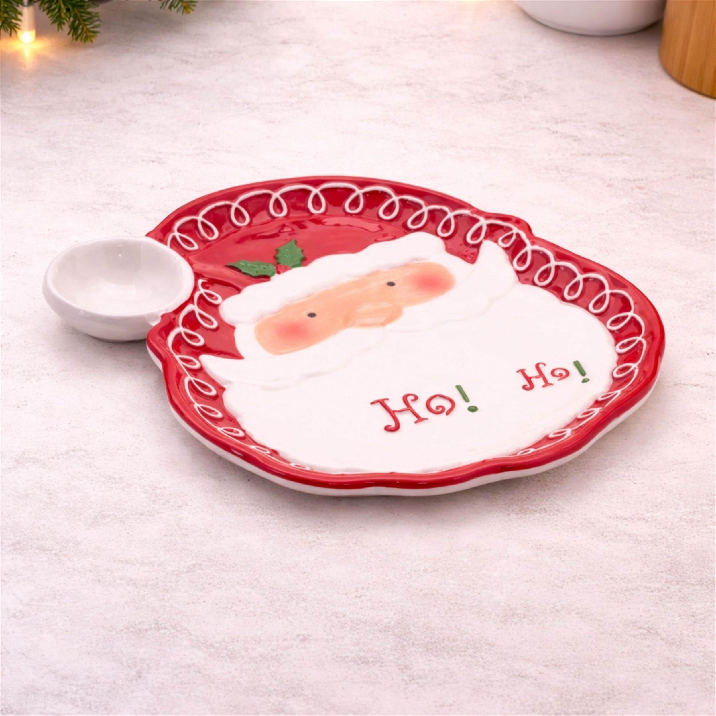 Santa ÒHo Ho HoÓ Ceramic Plate (Set of 2)