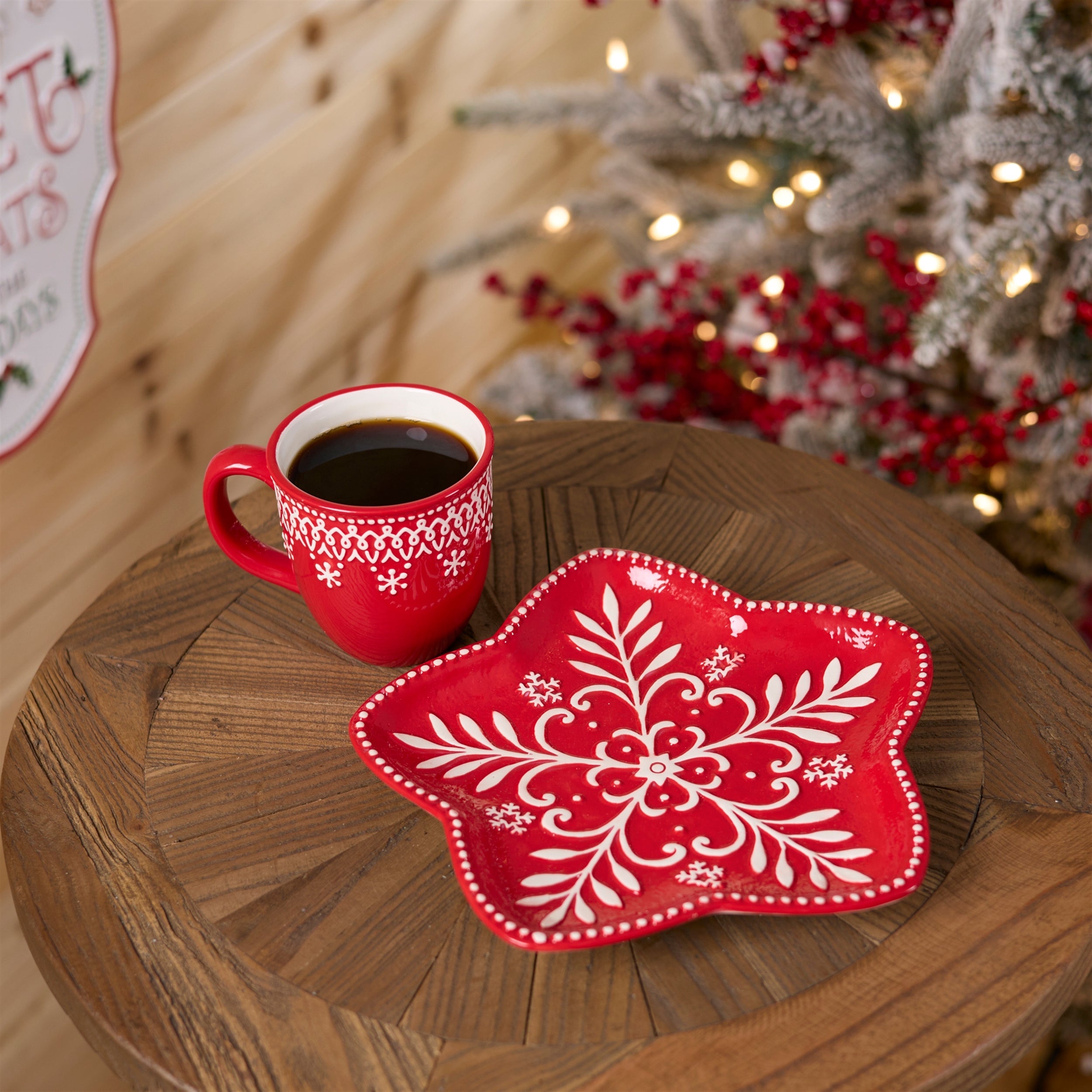Ceramic Snowflake Plate (Set of 4)